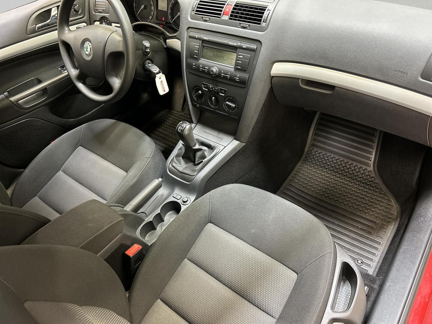SKODA Octavia 2008
