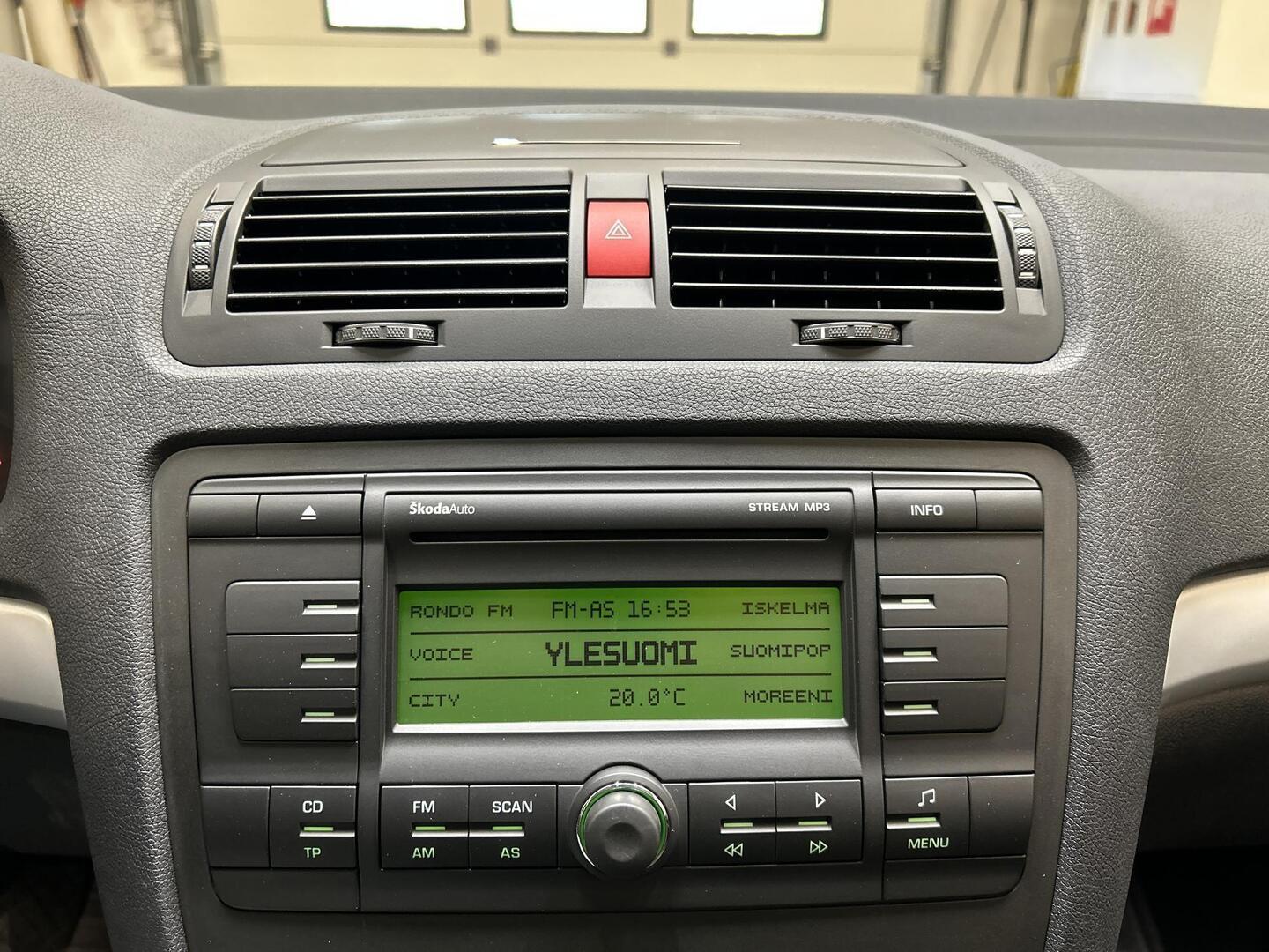SKODA Octavia 2008