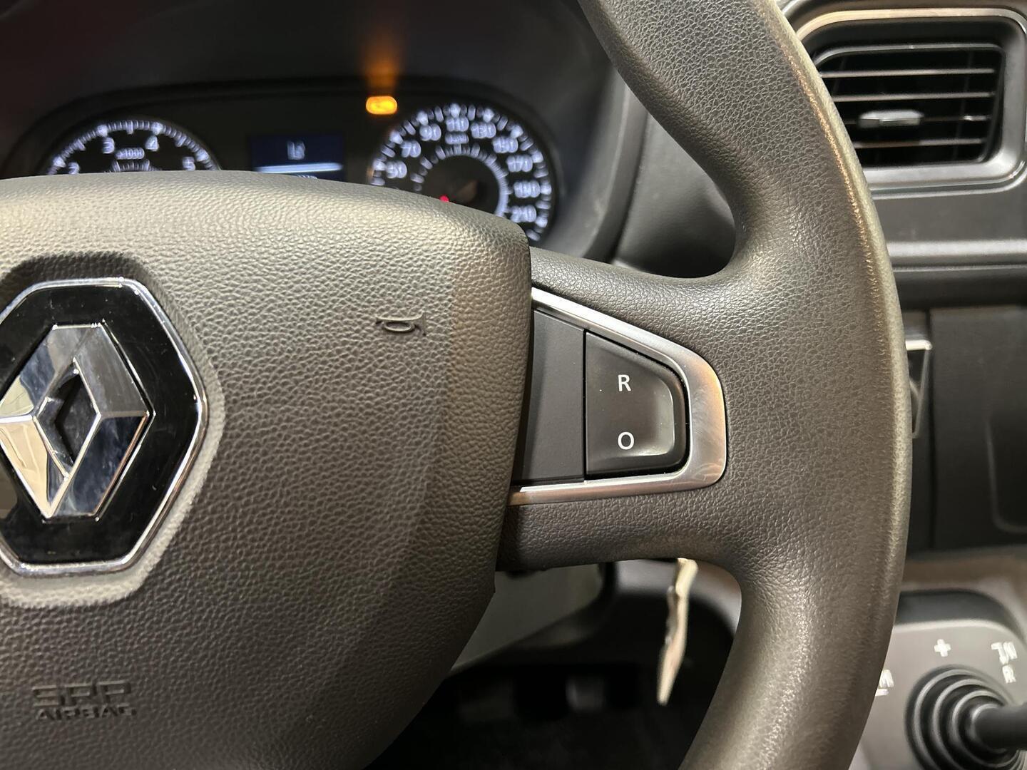 RENAULT Master 2021