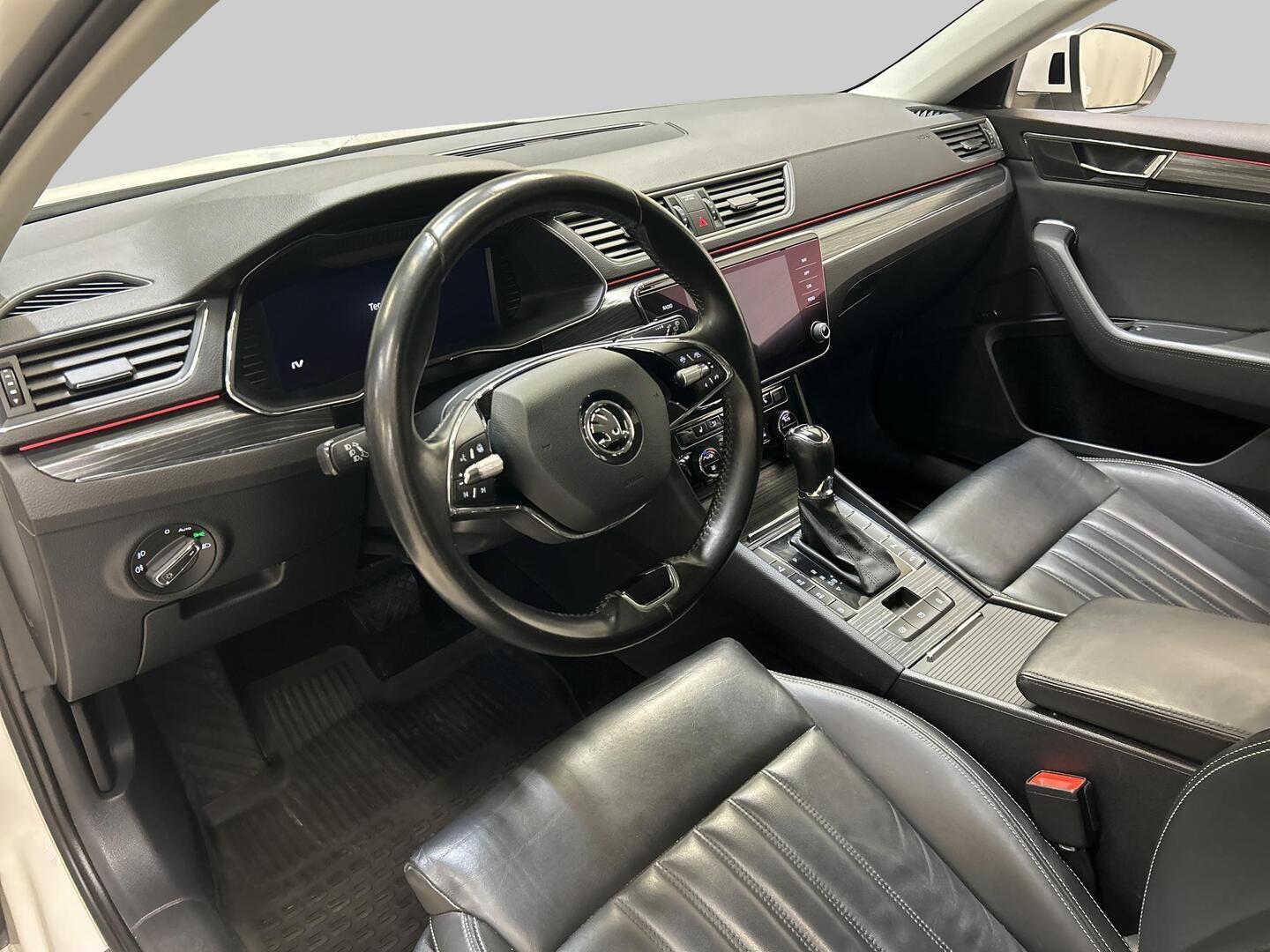 SKODA Superb 2021