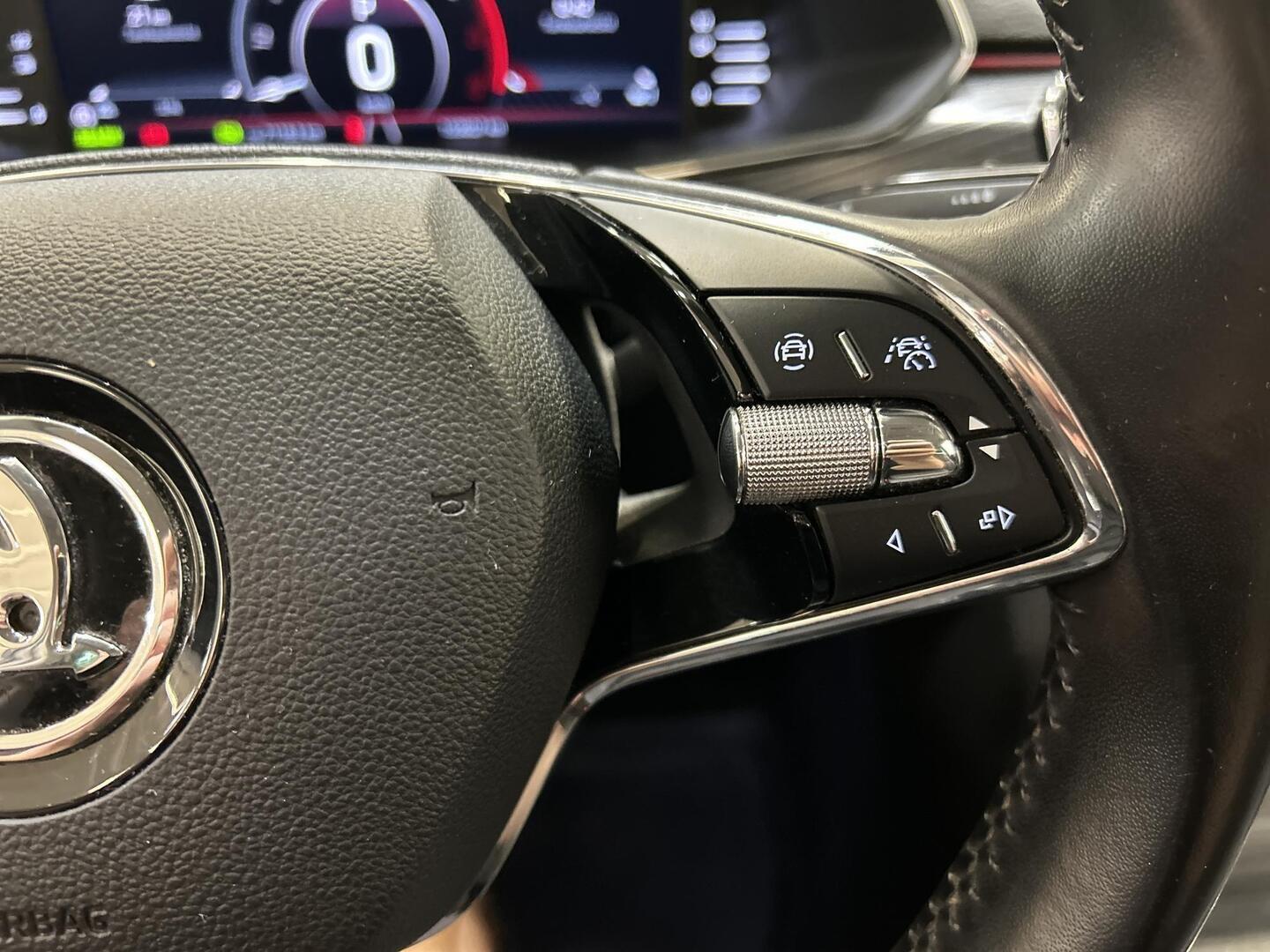 SKODA Superb 2021