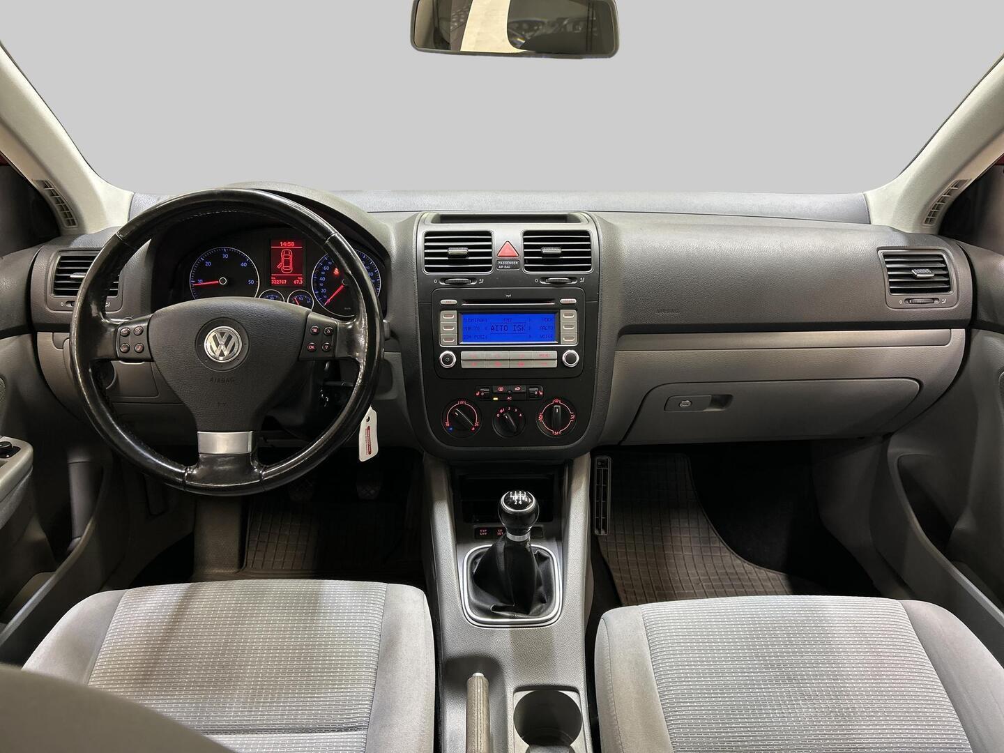 VOLKSWAGEN Jetta 2008