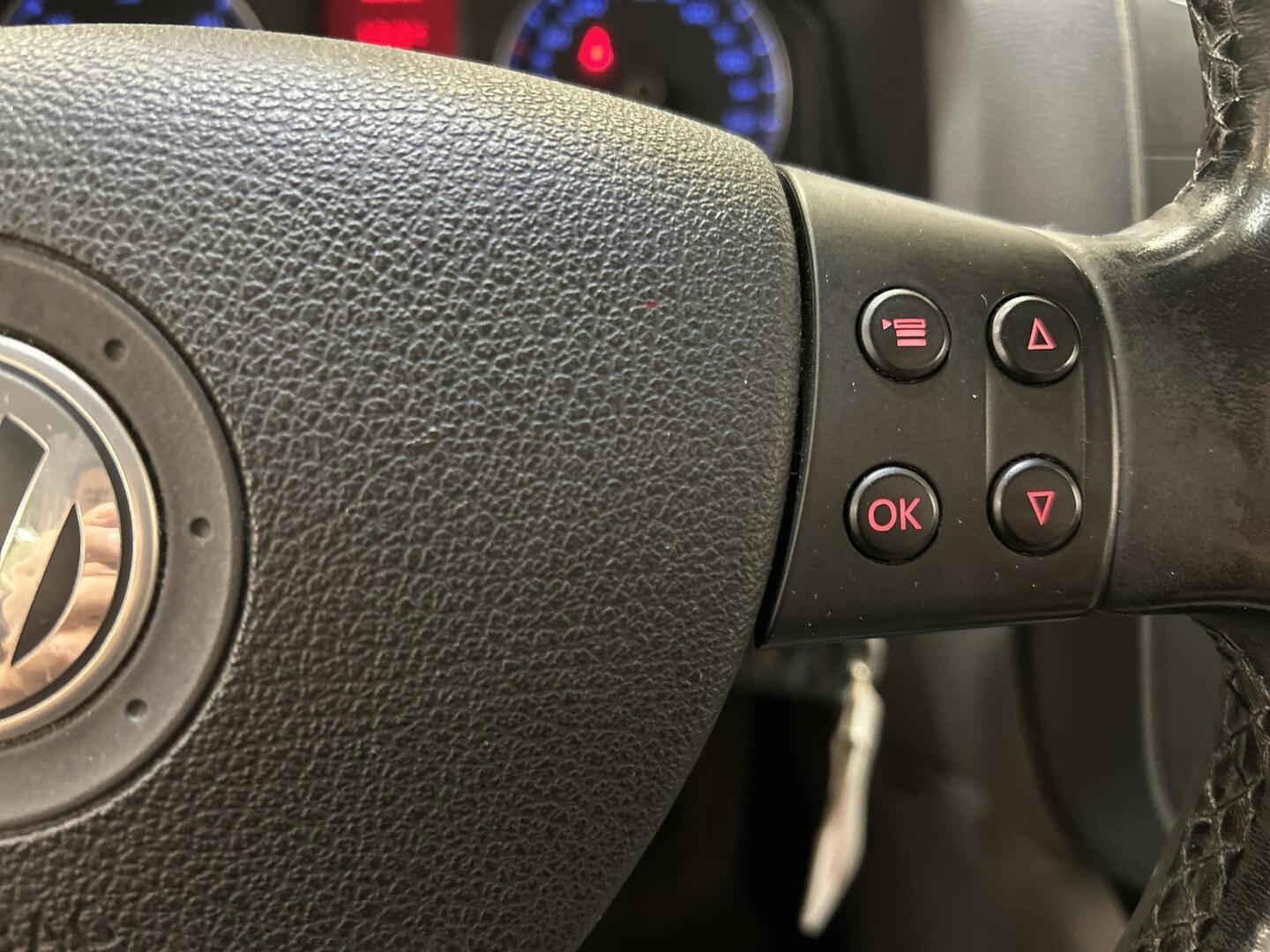 VOLKSWAGEN Jetta 2008