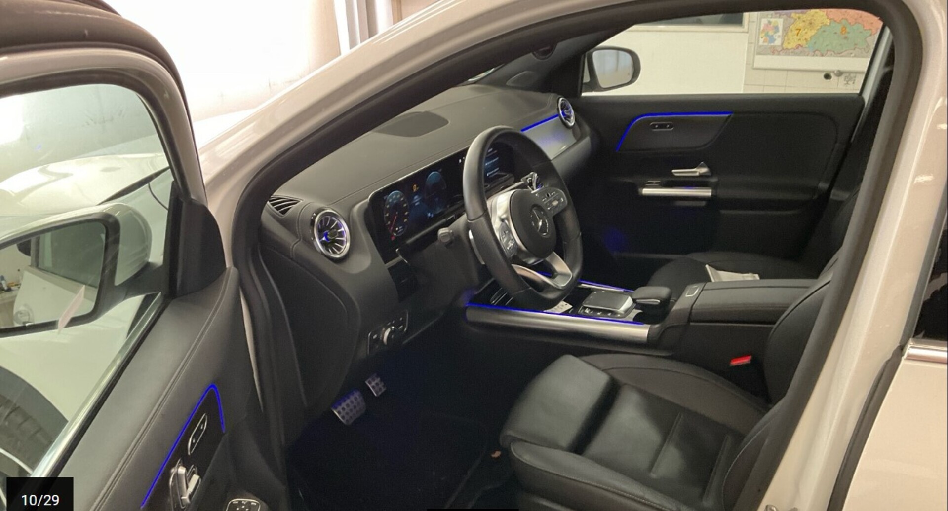 MERCEDES-BENZ EQA 2022