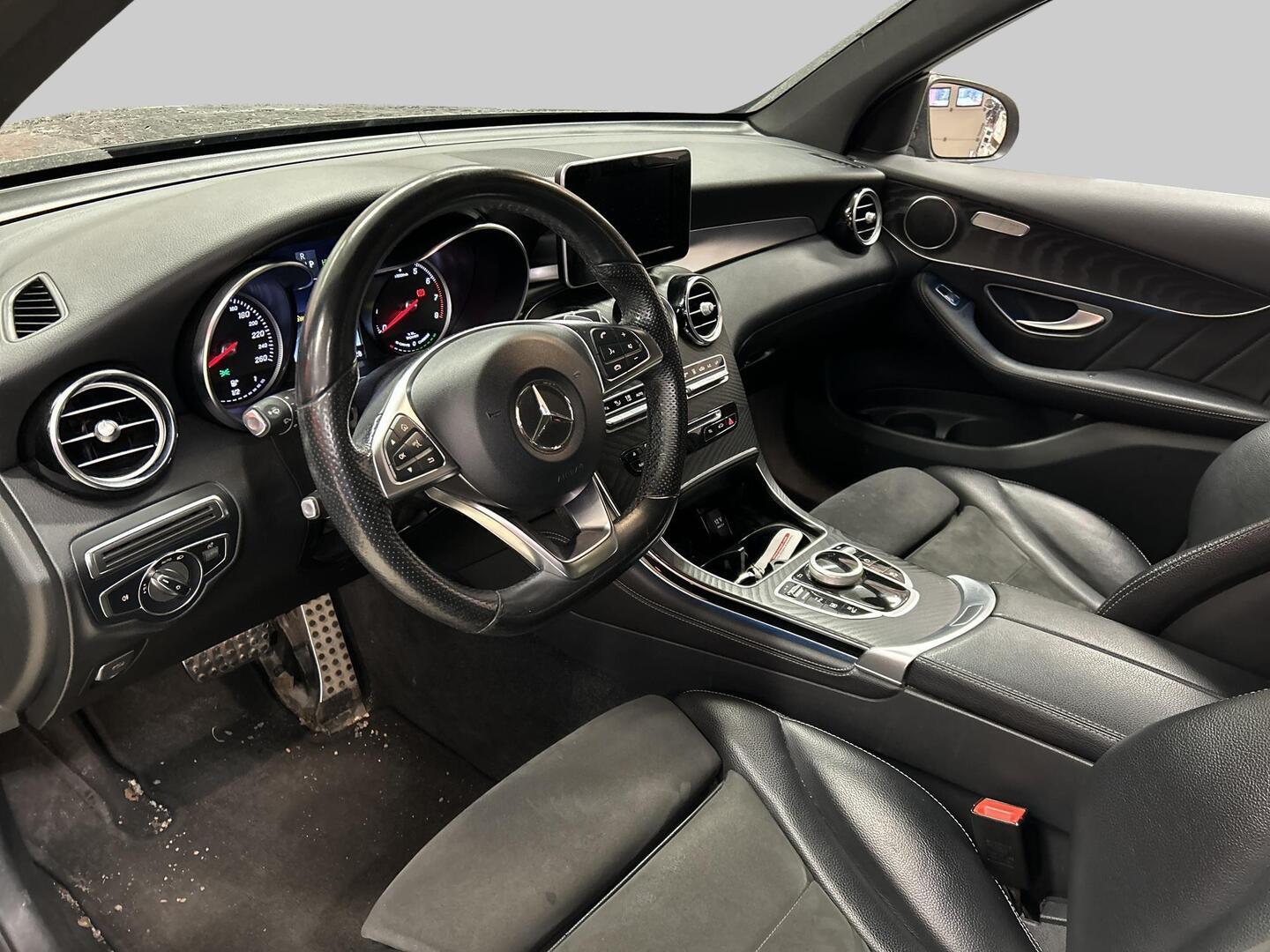 MERCEDES-BENZ GLC 2017