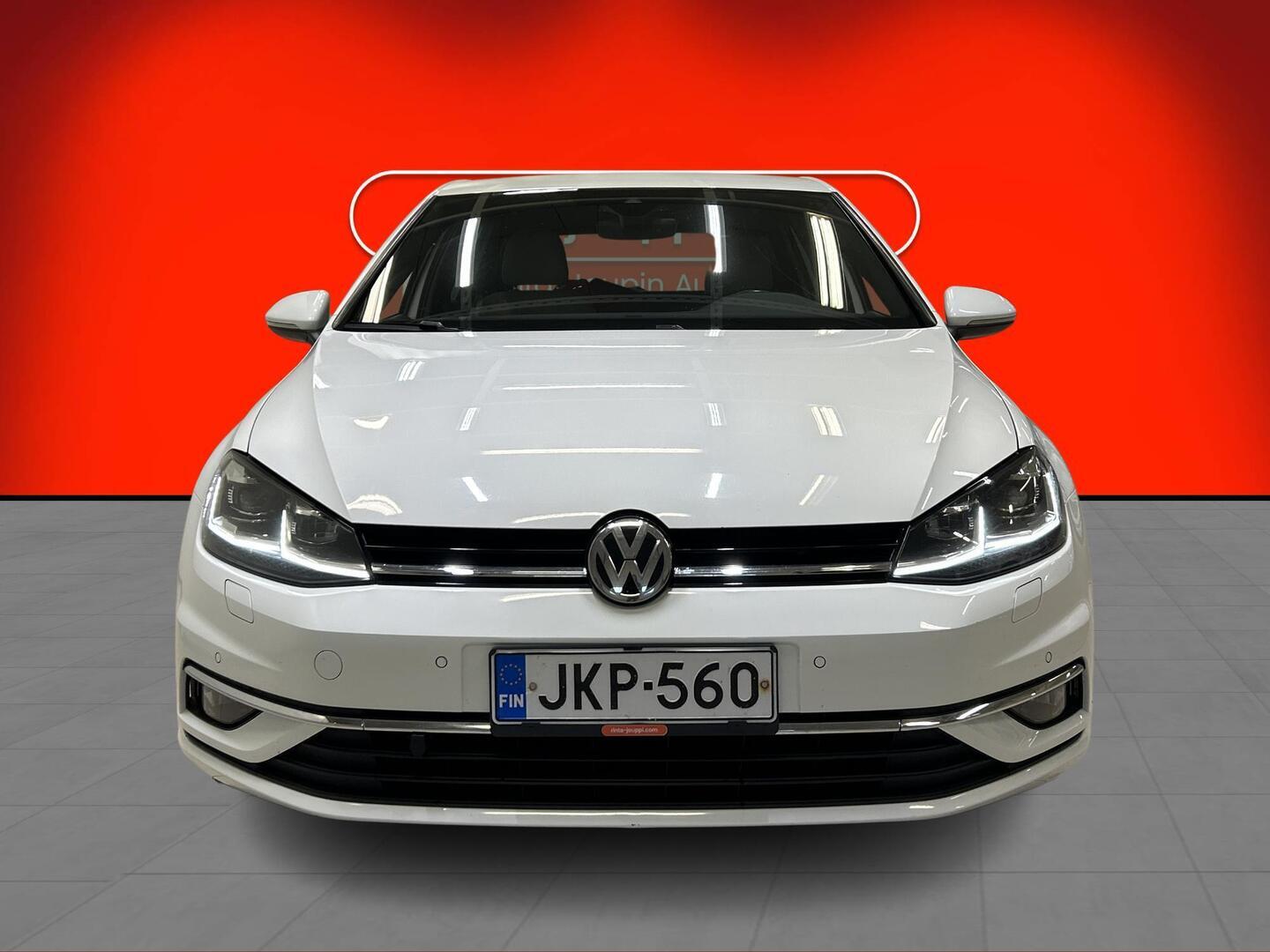 VOLKSWAGEN Golf 2017