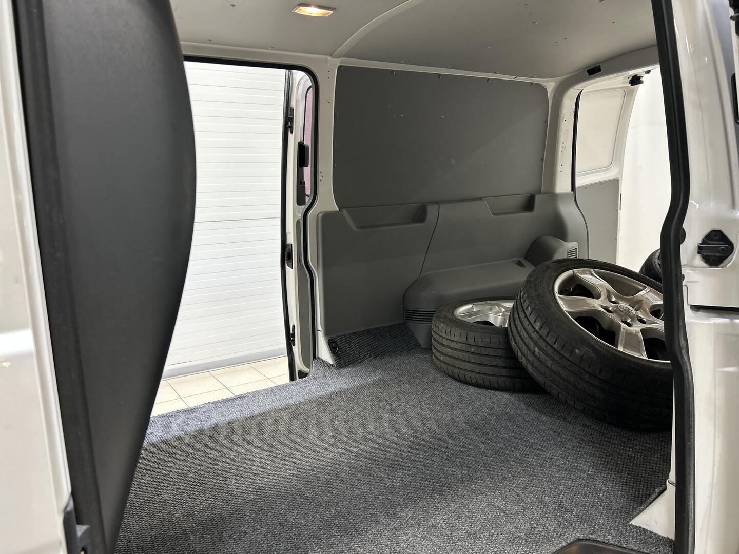 VOLKSWAGEN Transporter 2015