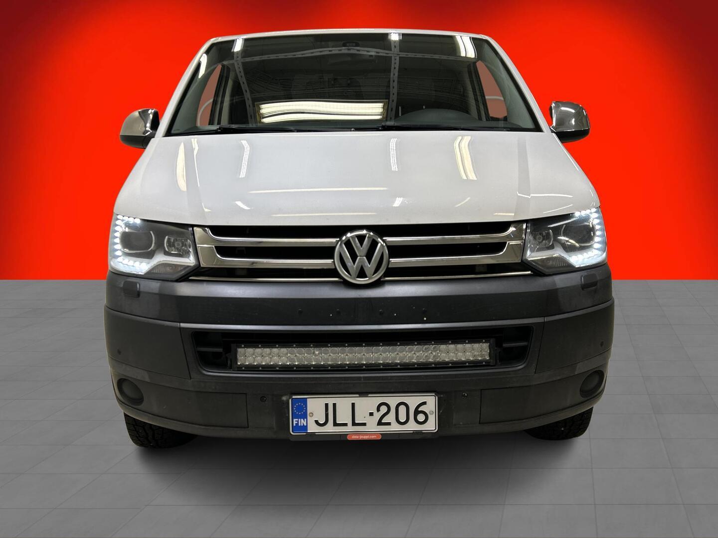 VOLKSWAGEN Transporter 2015