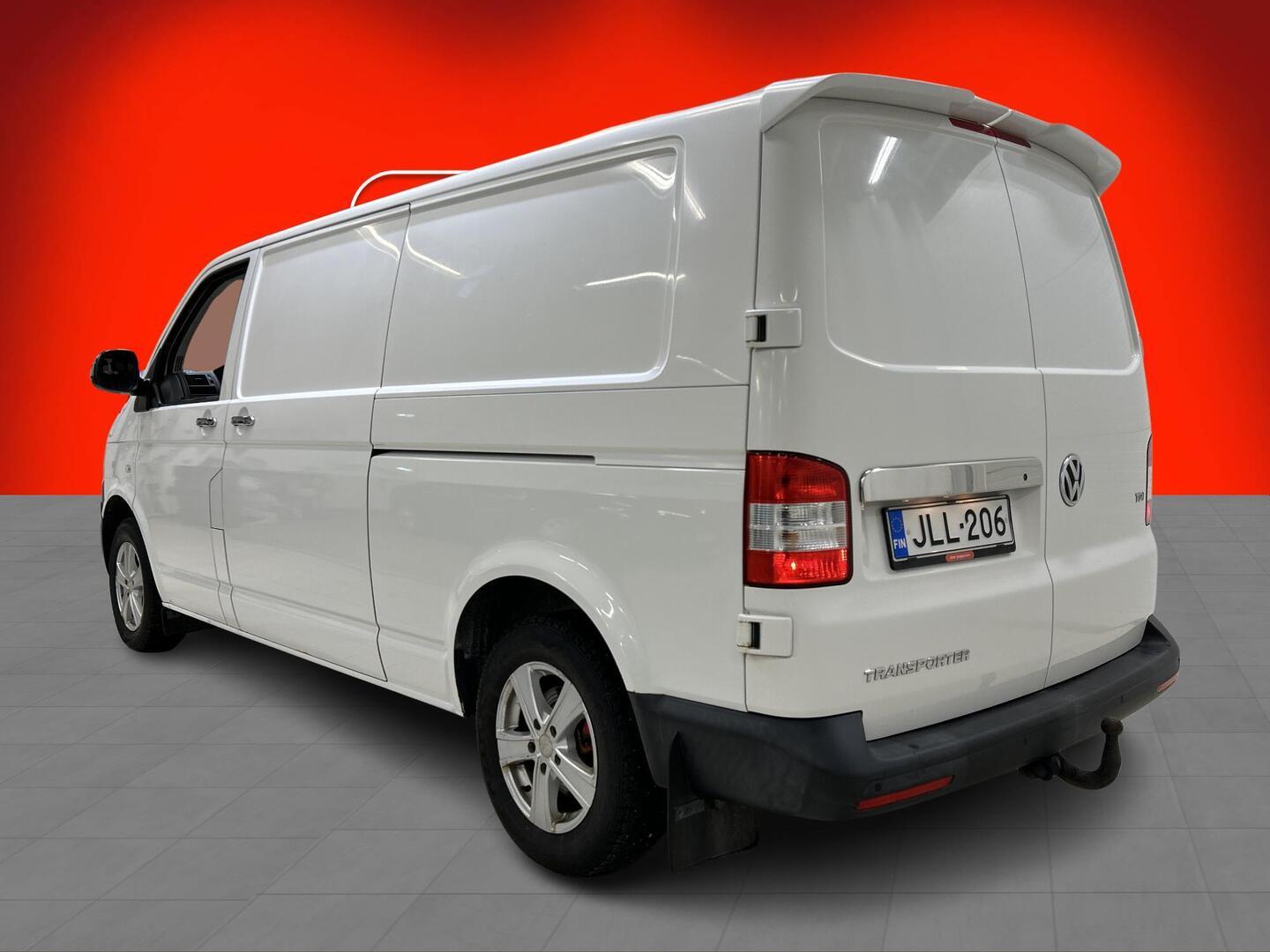 VOLKSWAGEN Transporter 2015