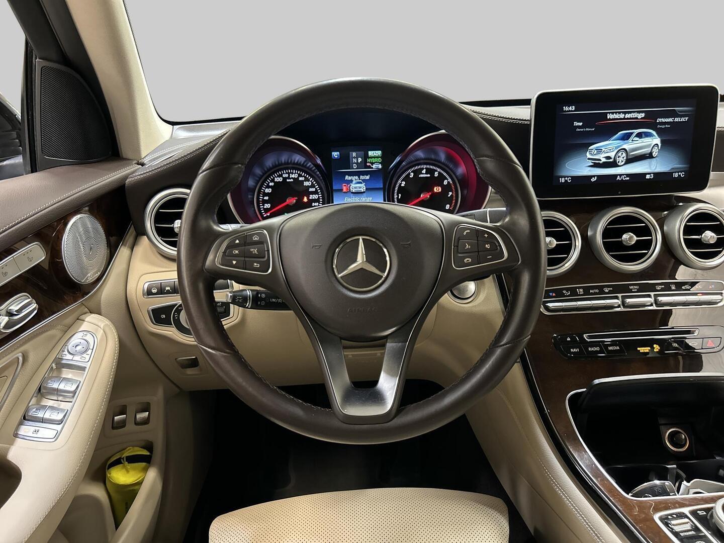 MERCEDES-BENZ GLC 2018