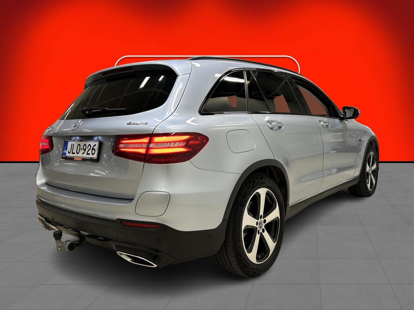 MERCEDES-BENZ GLC 2018