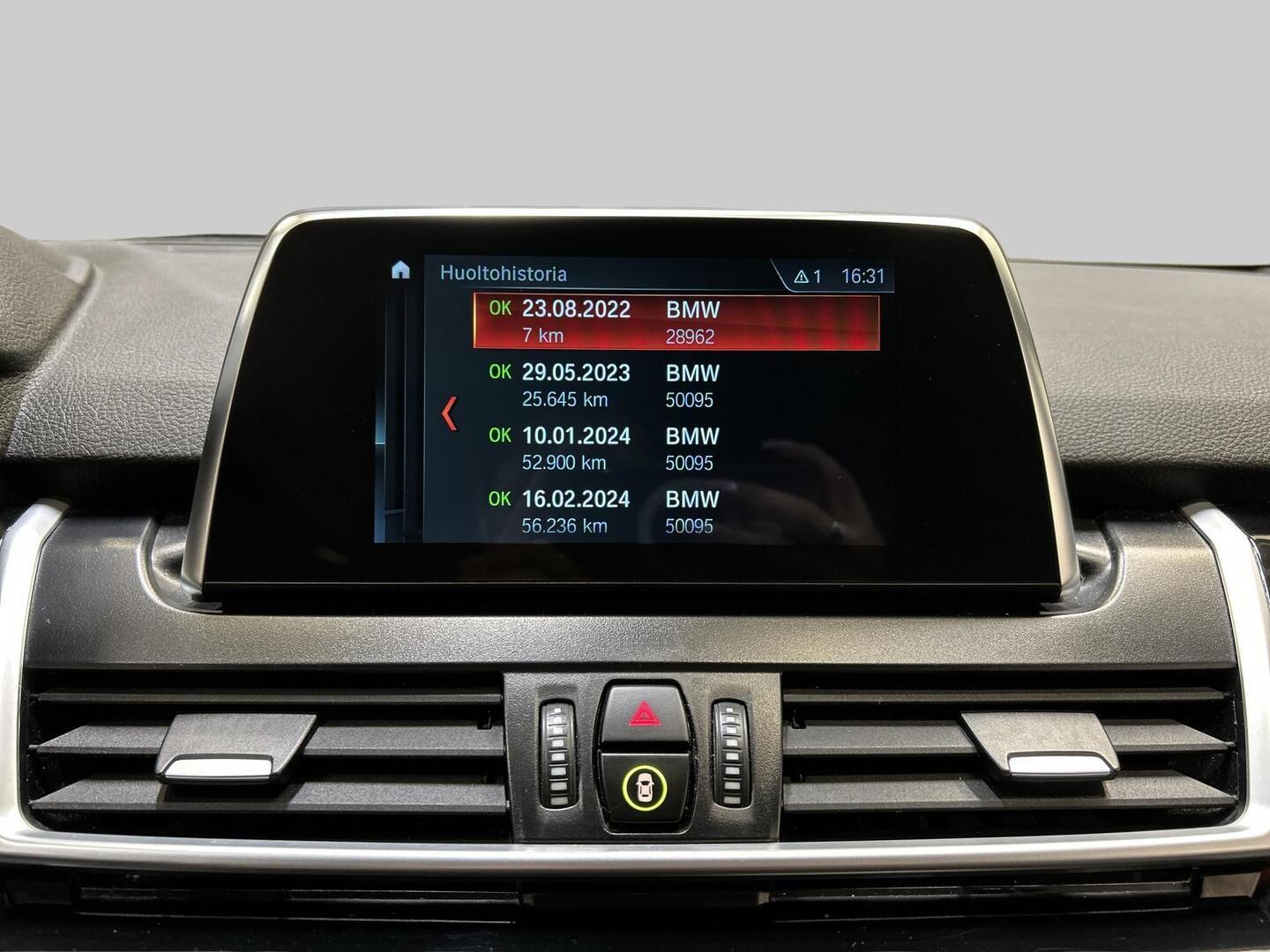 BMW 218 2022