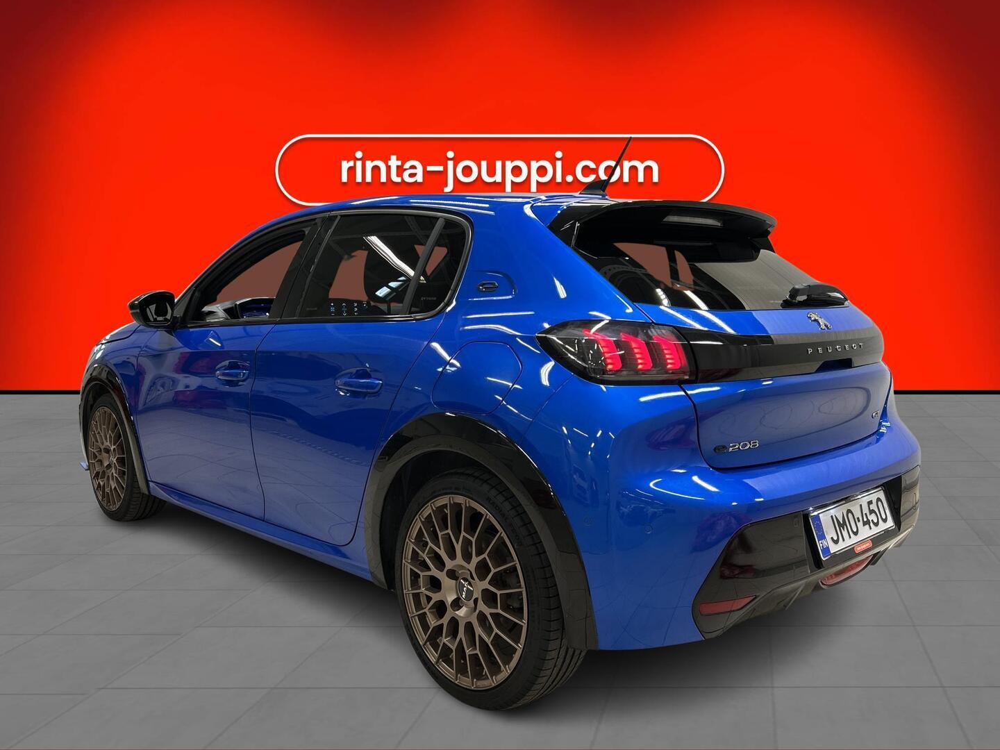 PEUGEOT E-208 2021