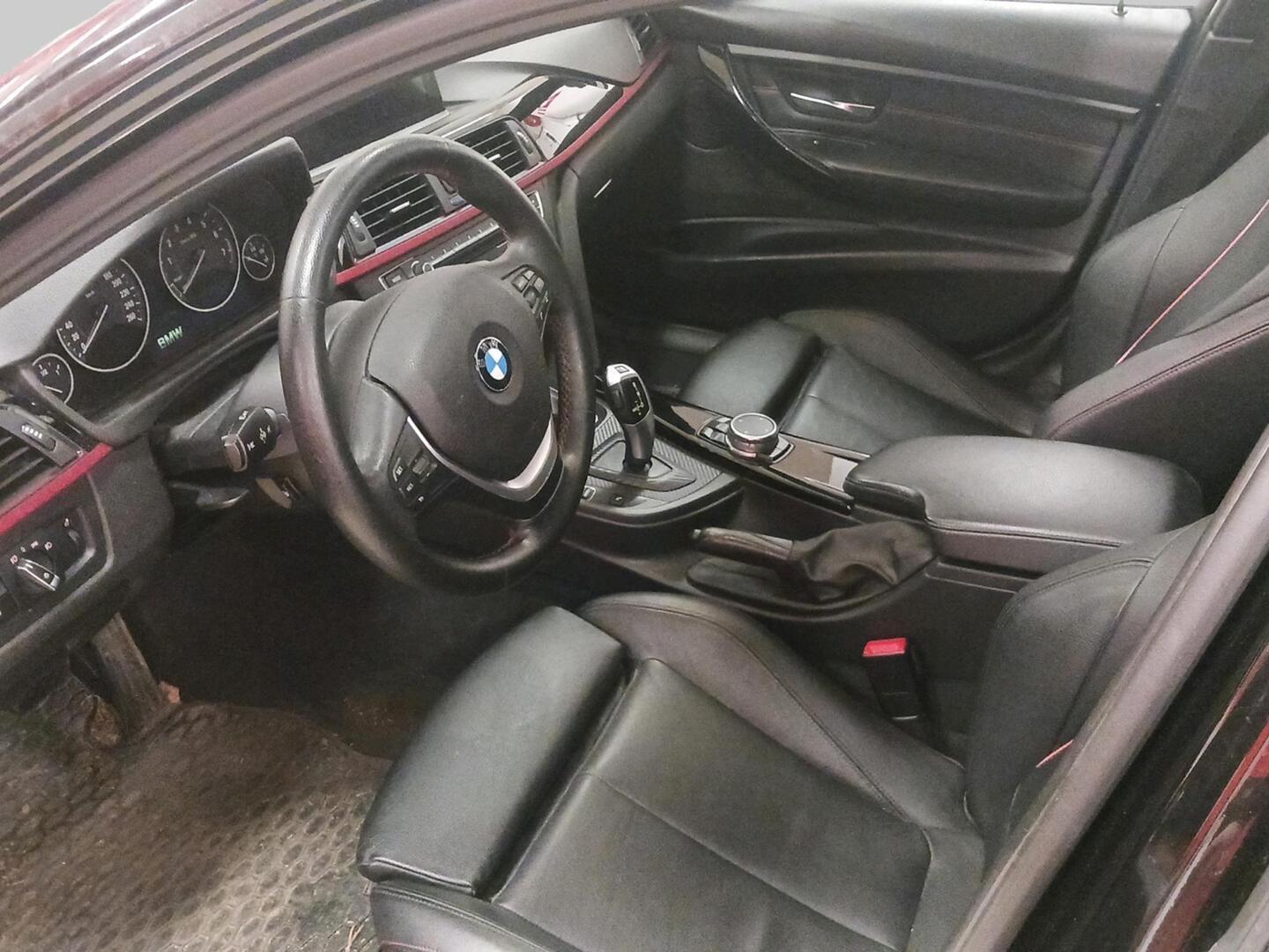 BMW 335 2015