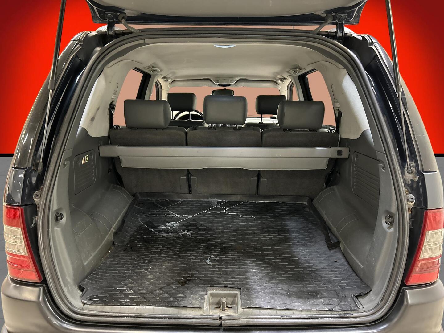 MERCEDES-BENZ ML 2000