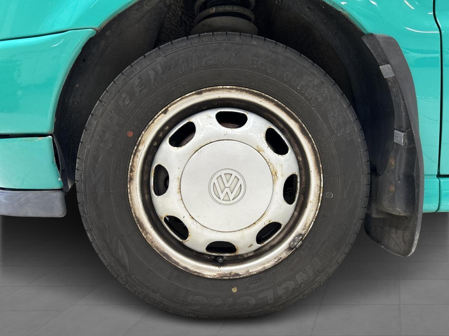 VOLKSWAGEN Polo 1996