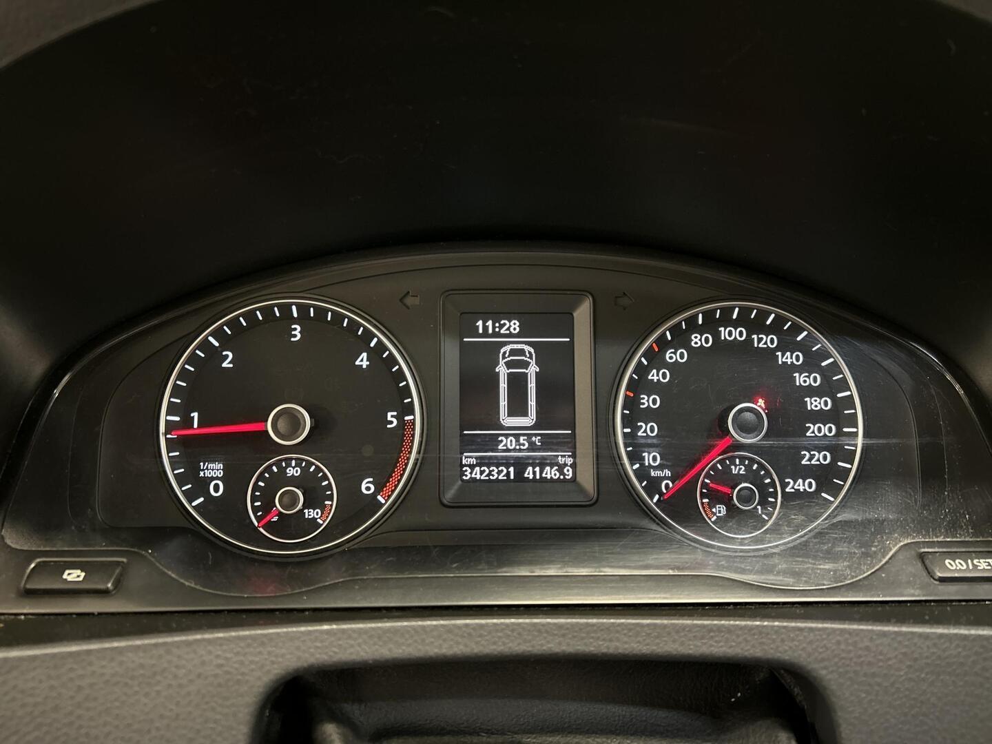 VOLKSWAGEN Transporter 2012