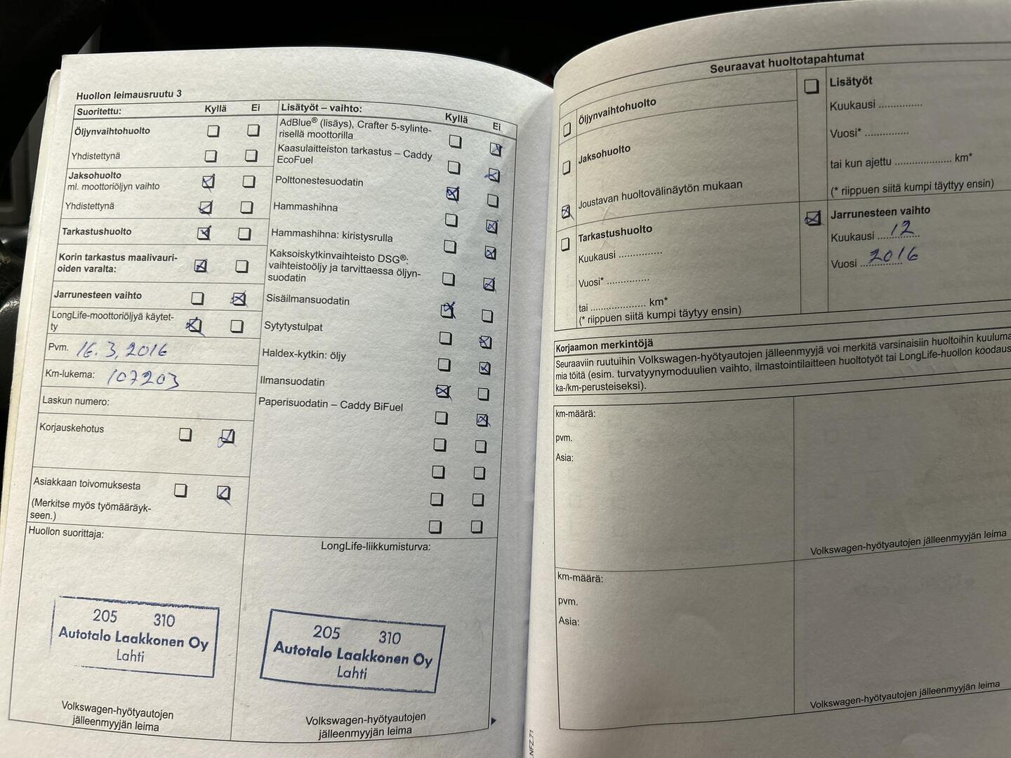 VOLKSWAGEN Transporter 2012