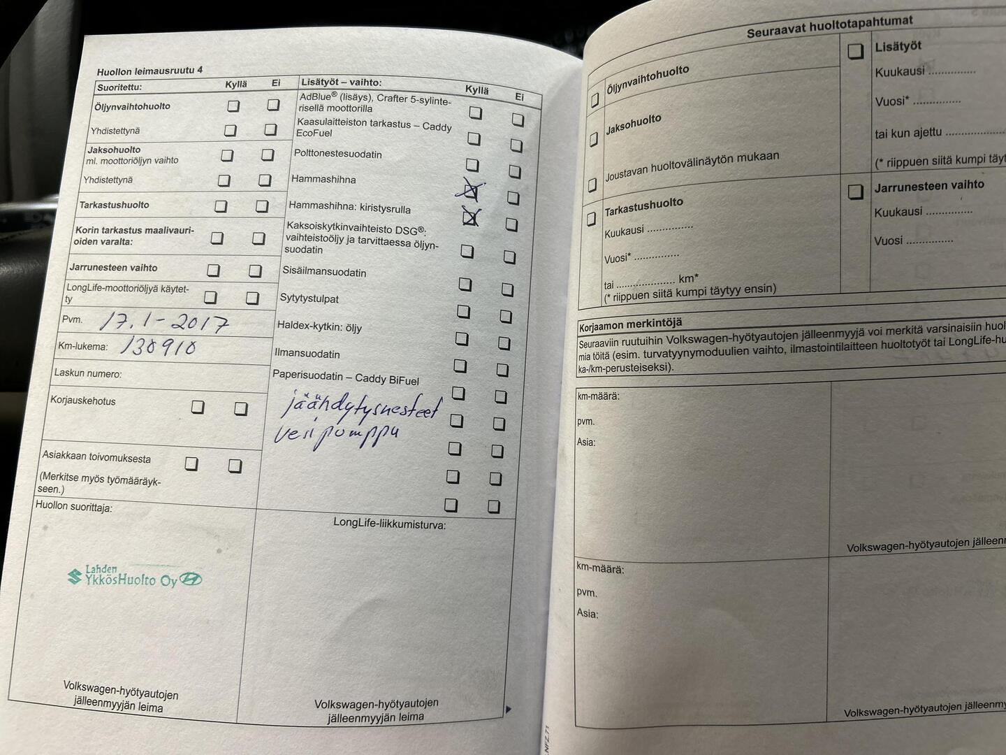 VOLKSWAGEN Transporter 2012