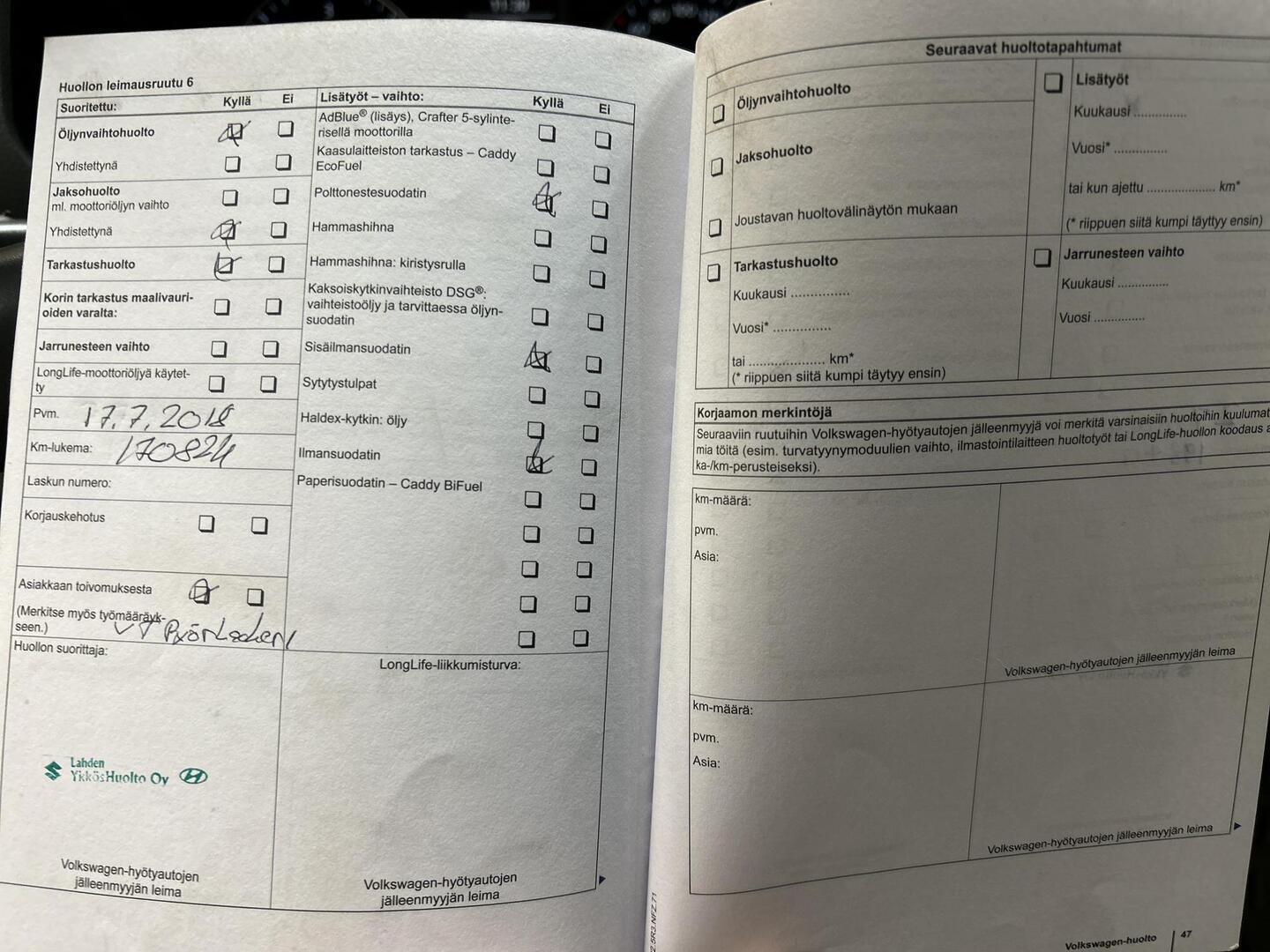 VOLKSWAGEN Transporter 2012