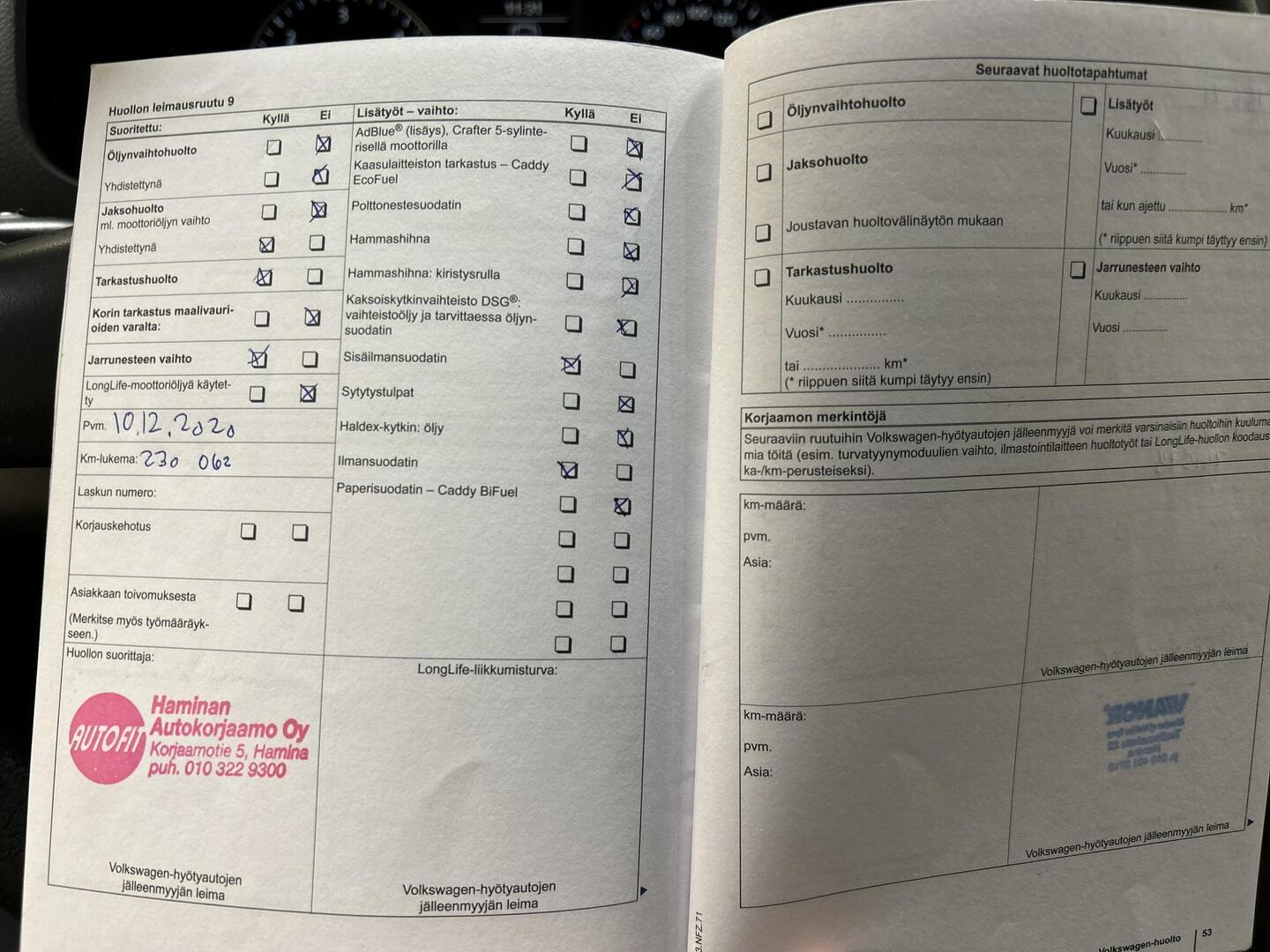 VOLKSWAGEN Transporter 2012