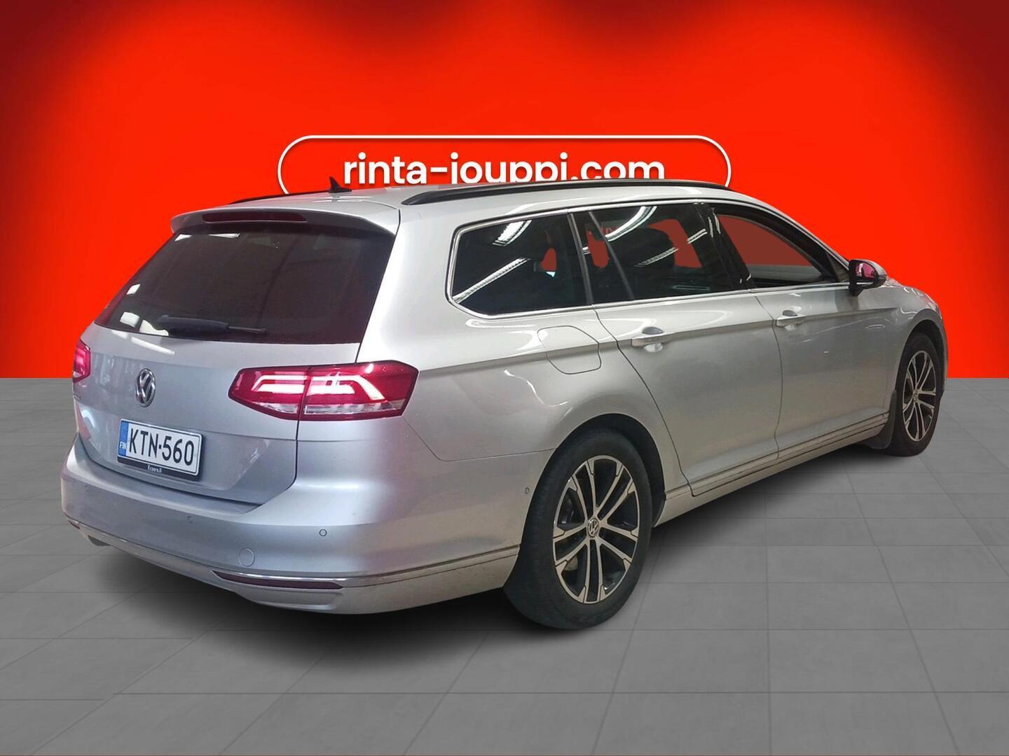 VOLKSWAGEN Passat 2019