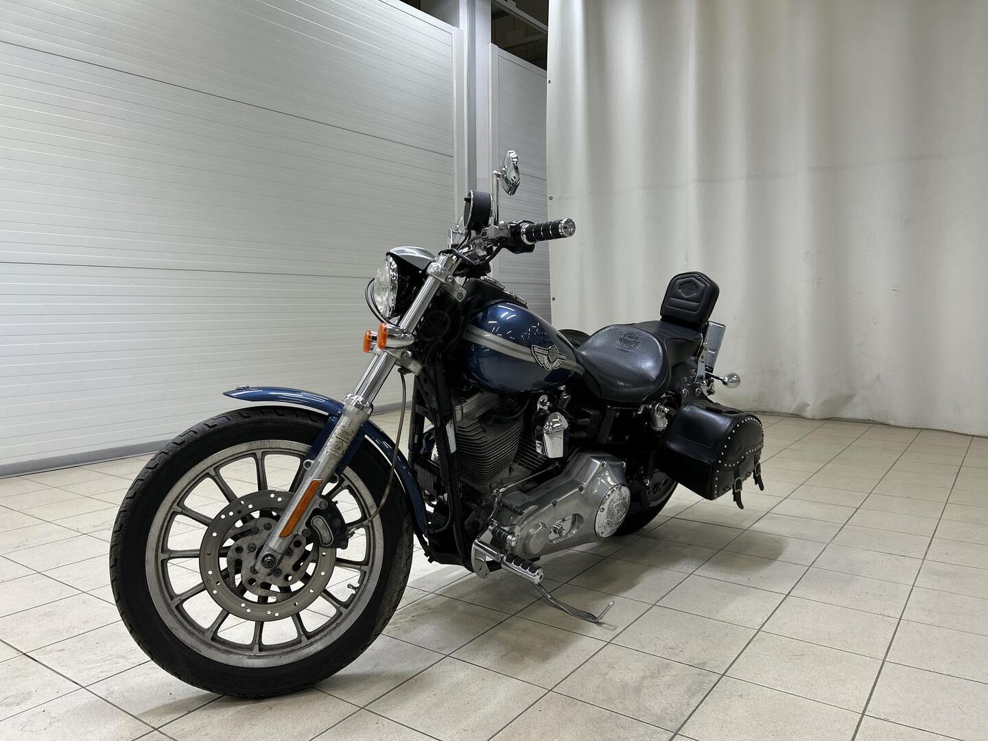 HARLEY-DAVIDSON DYNA 2003