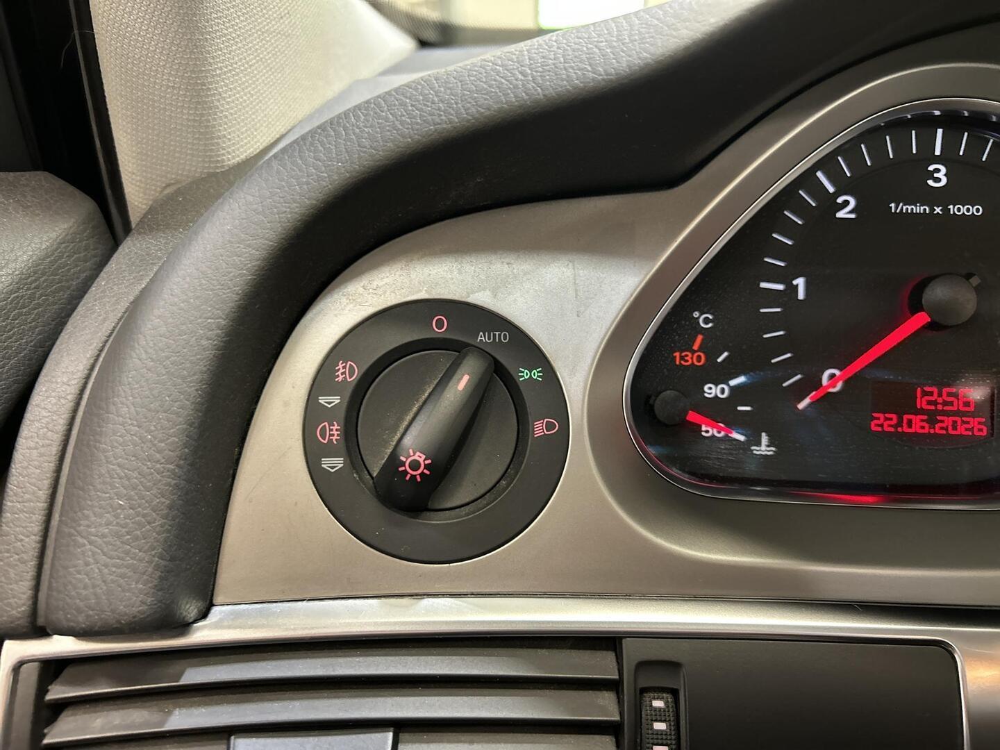 AUDI A6 2006