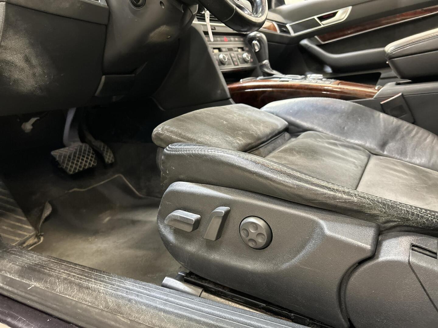 AUDI A6 2006