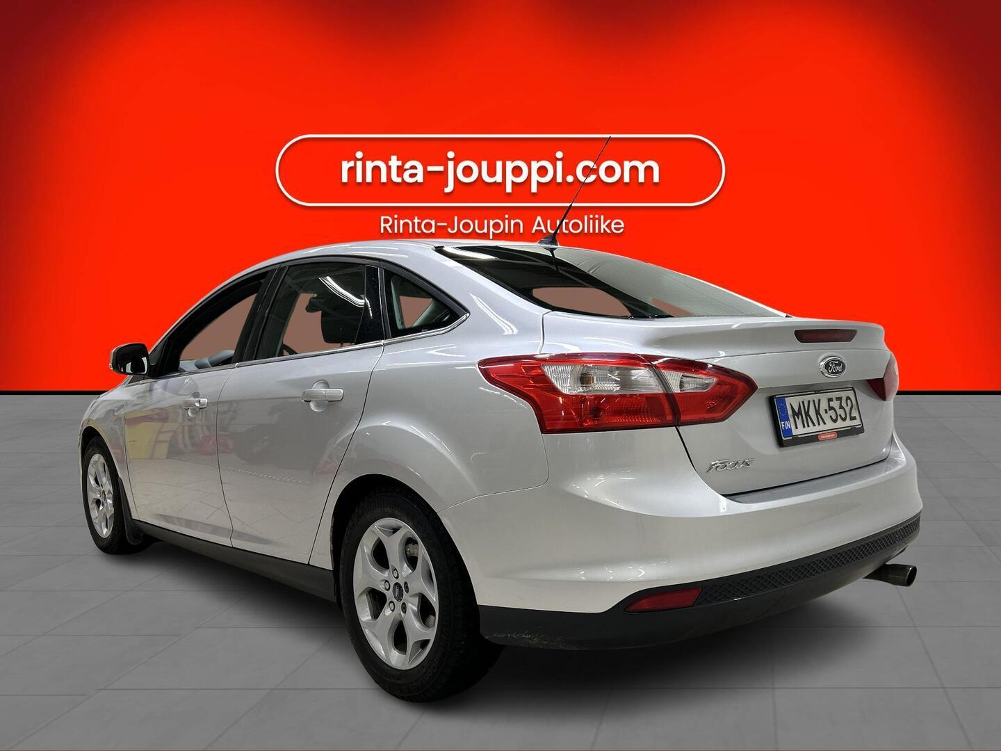 FORD Focus 2012