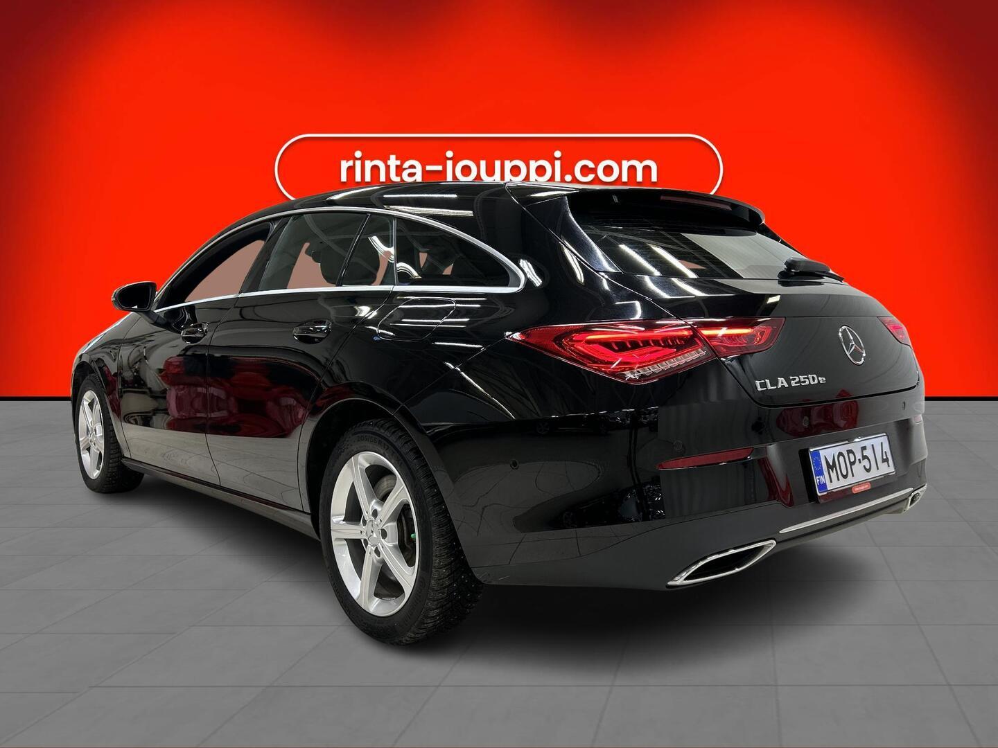 MERCEDES-BENZ CLA 2023