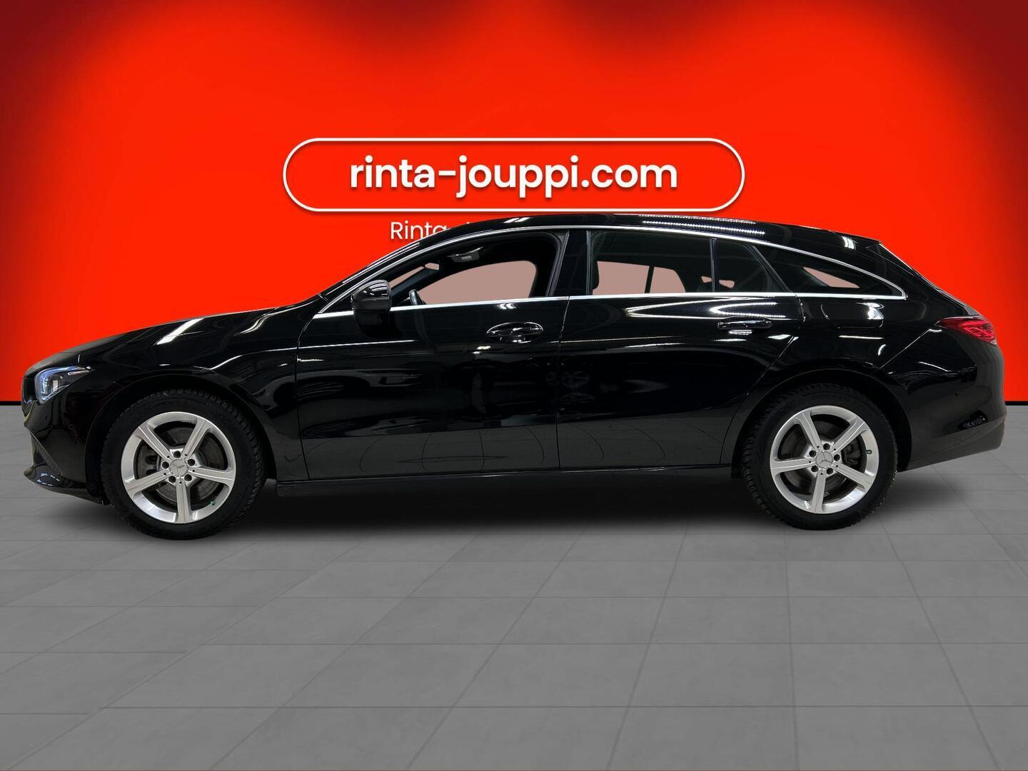 MERCEDES-BENZ CLA 2023