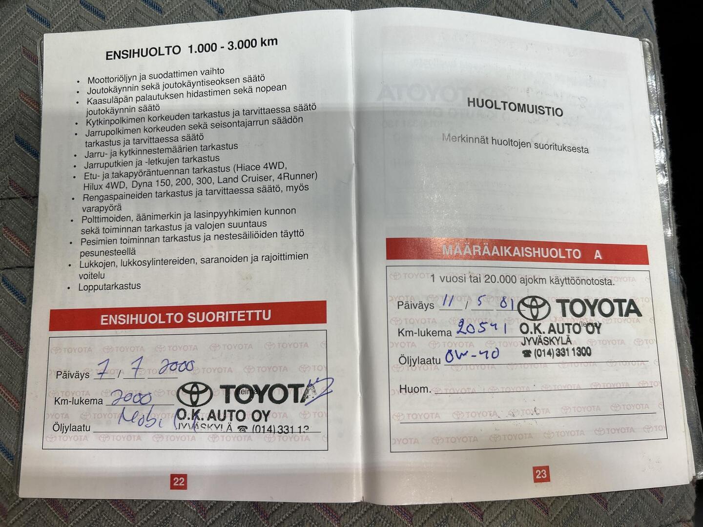 TOYOTA Hiace 2000