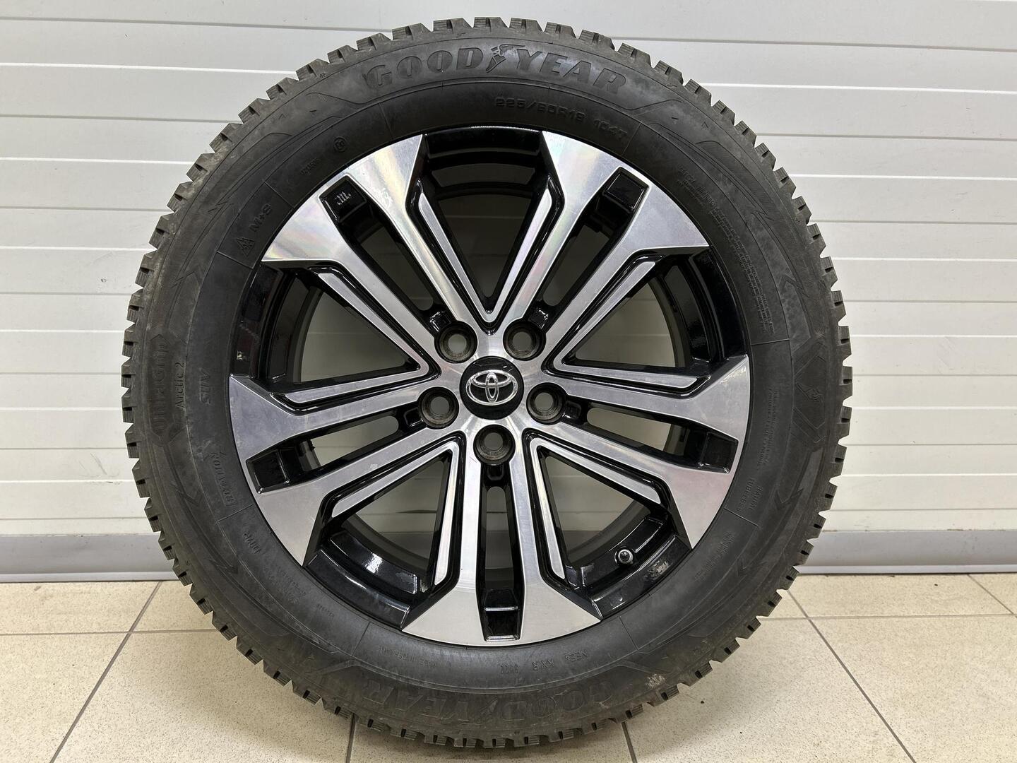 TOYOTA RAV4 PLUG-IN 2021