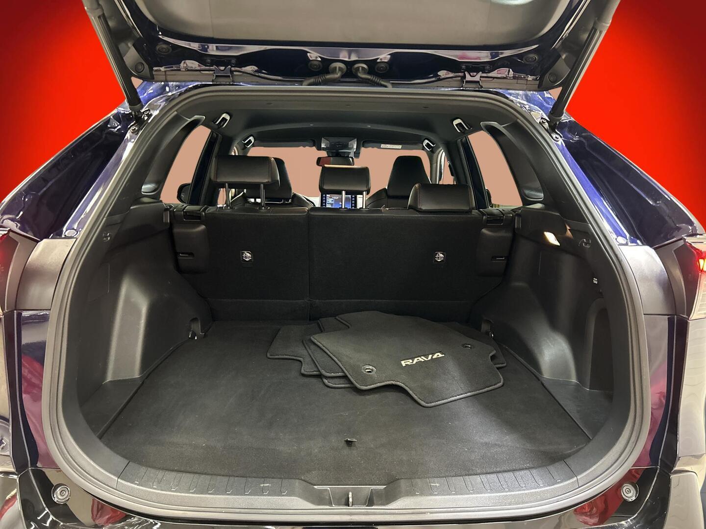 TOYOTA RAV4 PLUG-IN 2021