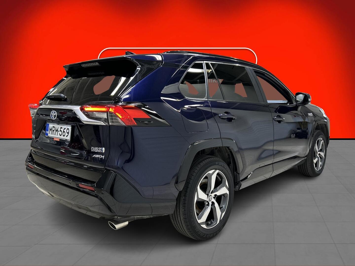 TOYOTA RAV4 PLUG-IN 2021