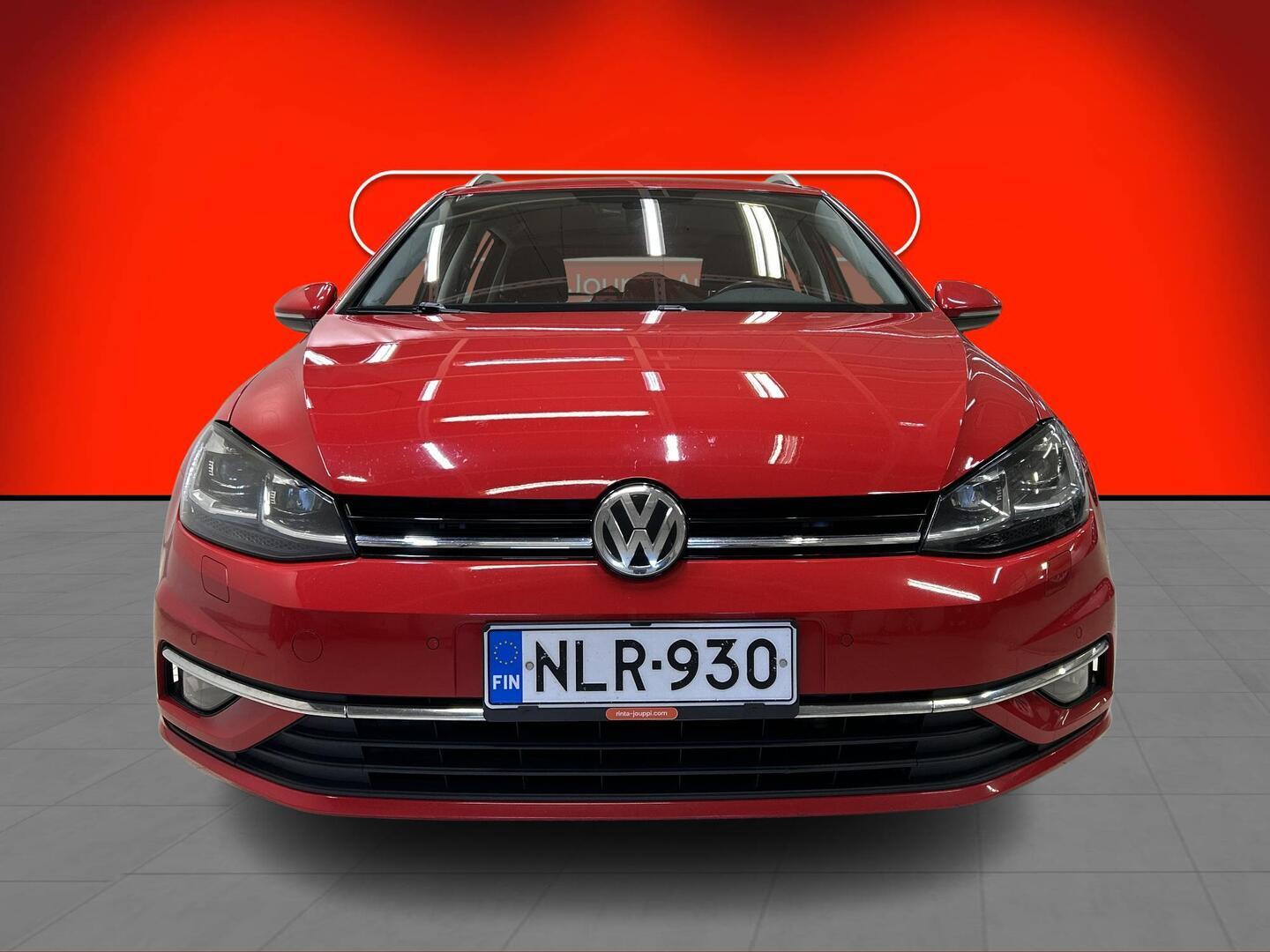 VOLKSWAGEN Golf 2020