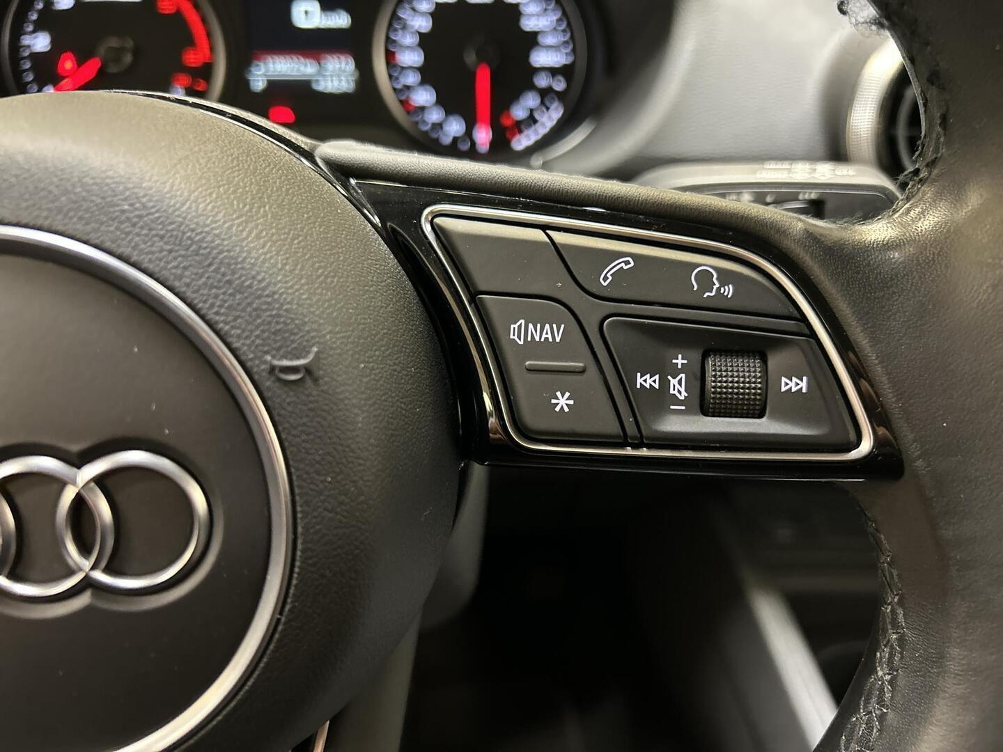 AUDI Q2 2021
