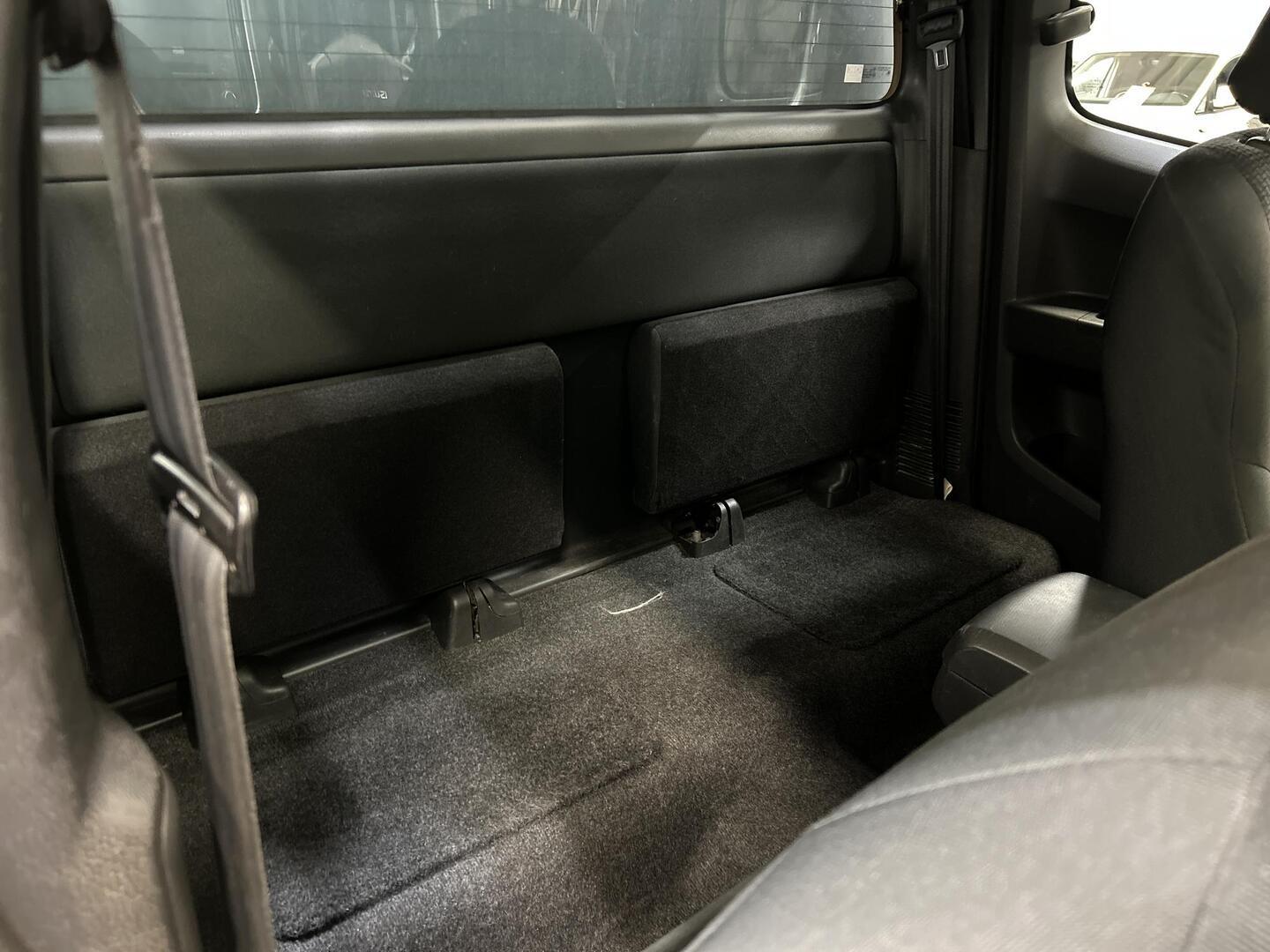 ISUZU D-Max 2013