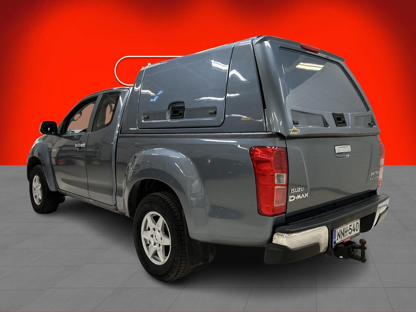 ISUZU D-Max 2013