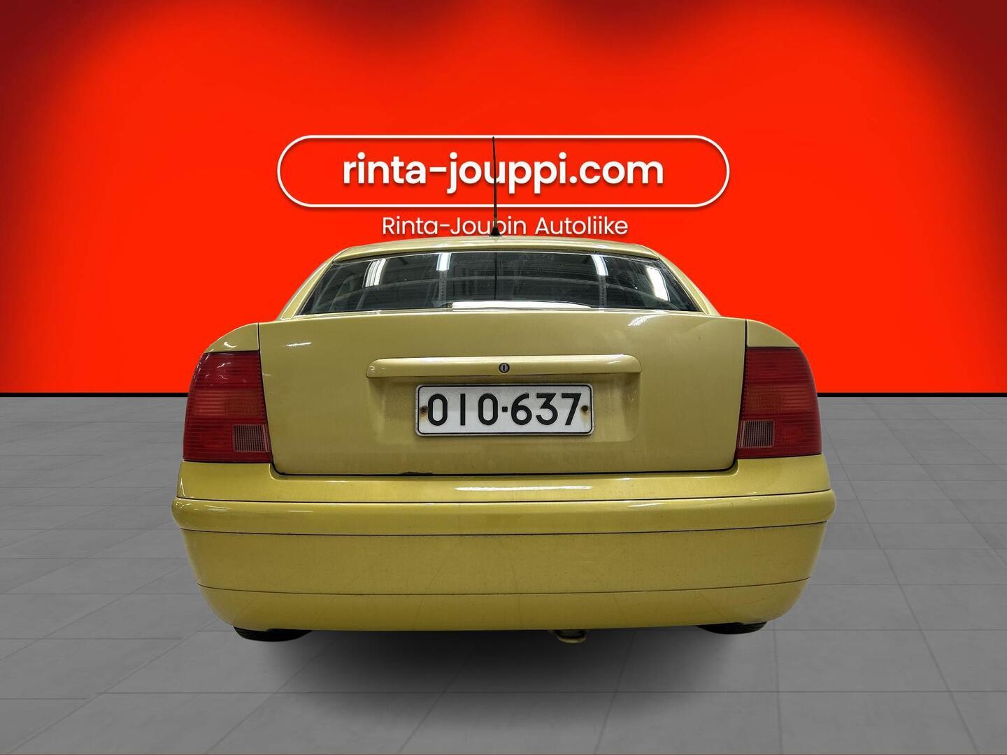 VOLKSWAGEN Passat 1998