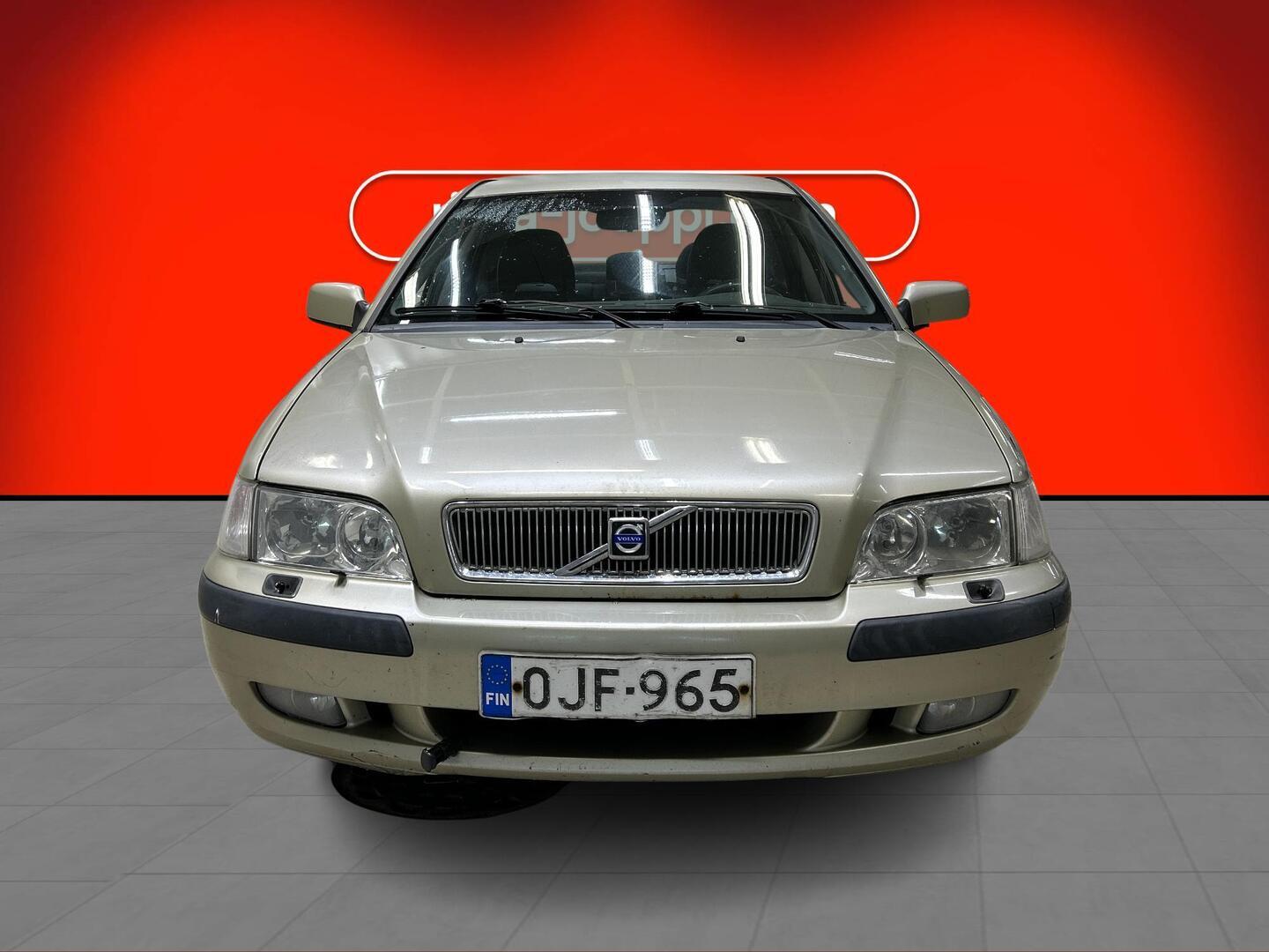 VOLVO S40 2002