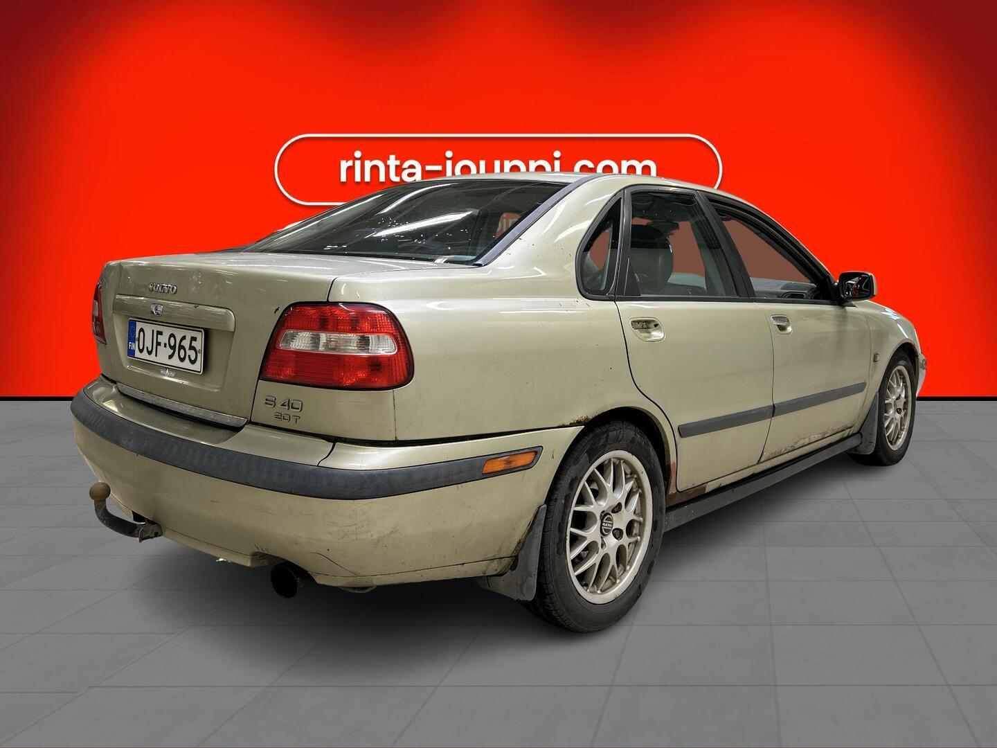 VOLVO S40 2002