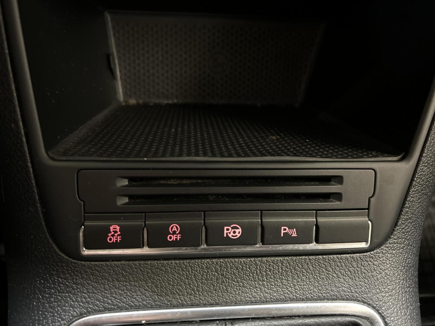 VOLKSWAGEN Tiguan 2013