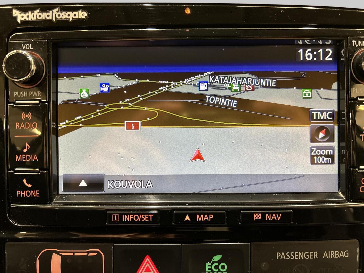 MITSUBISHI Outlander 2016