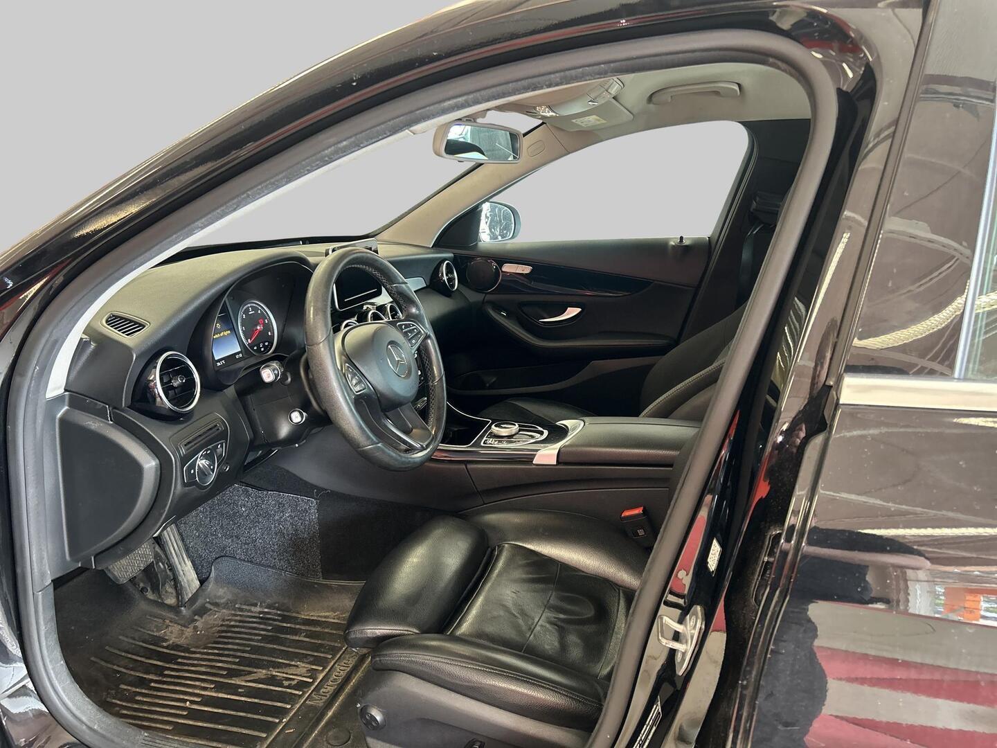 MERCEDES-BENZ C 2018