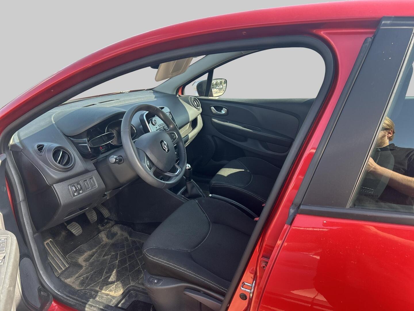 RENAULT Clio 2017