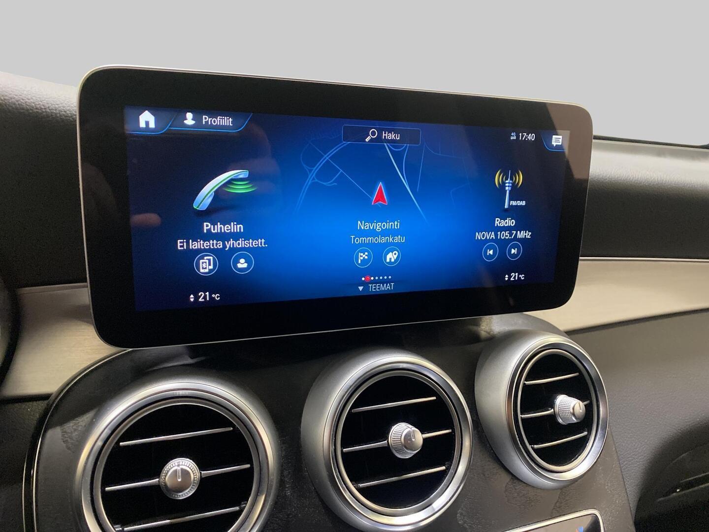 MERCEDES-BENZ GLC 2022