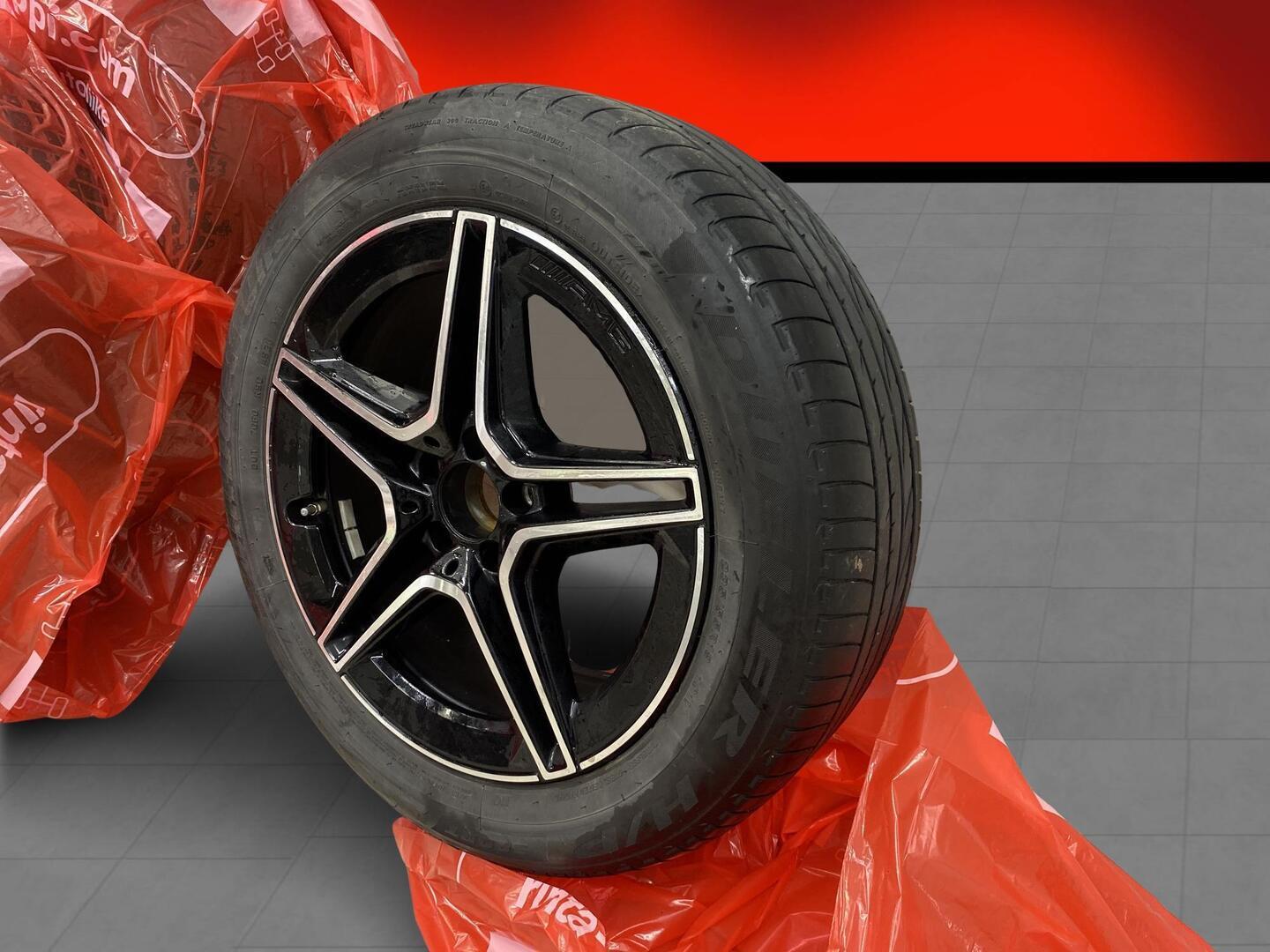 MERCEDES-BENZ GLC 2022