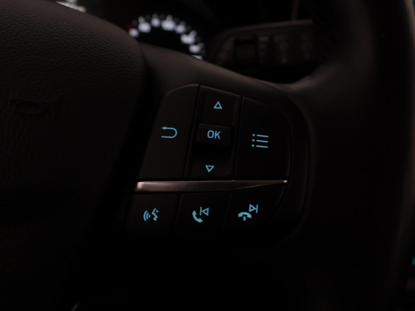 FORD FOCUS 2023
